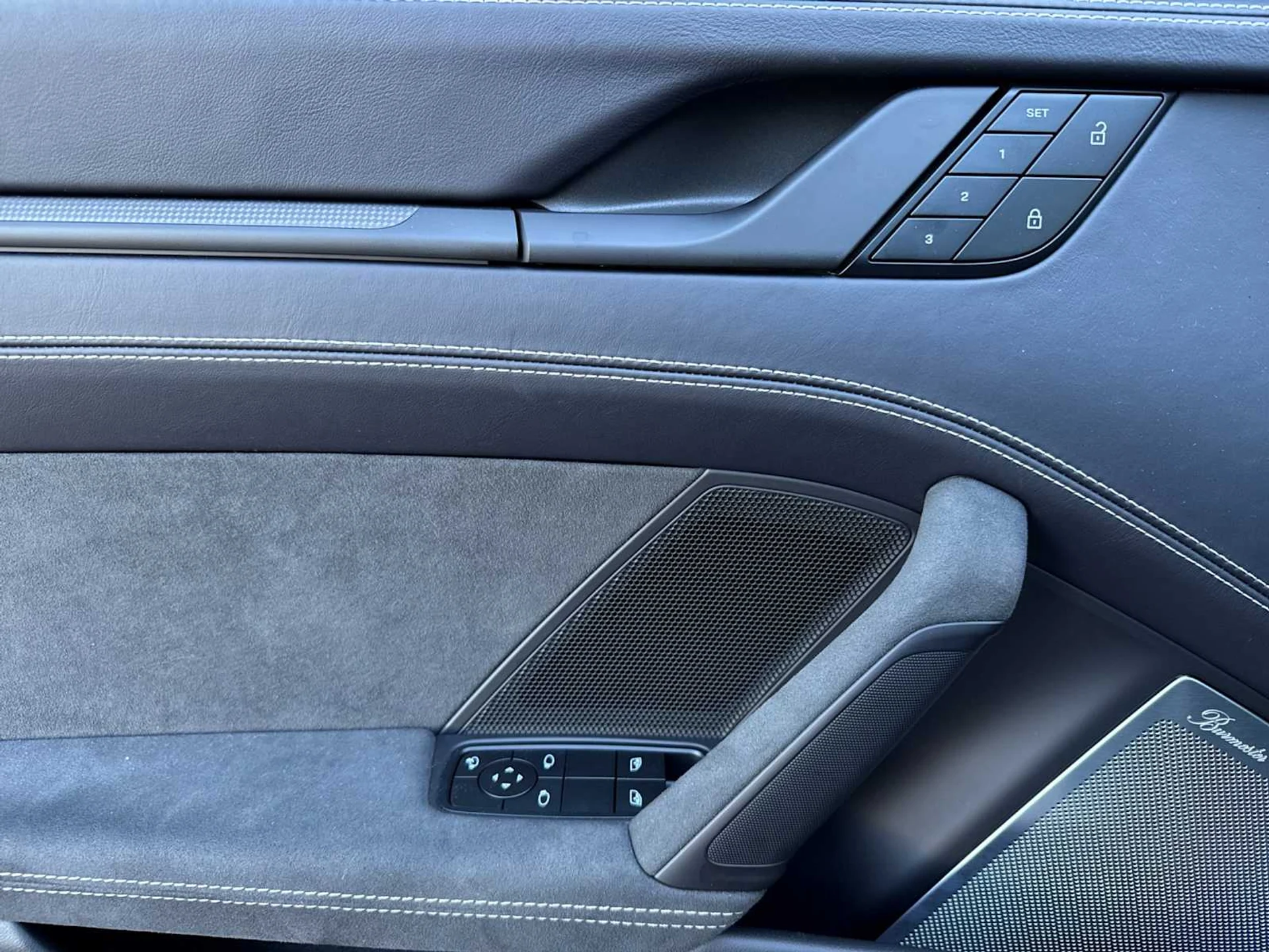 mph011_228269230_16b94f1610570a00d9af7f04b101781fx_ab4811c862