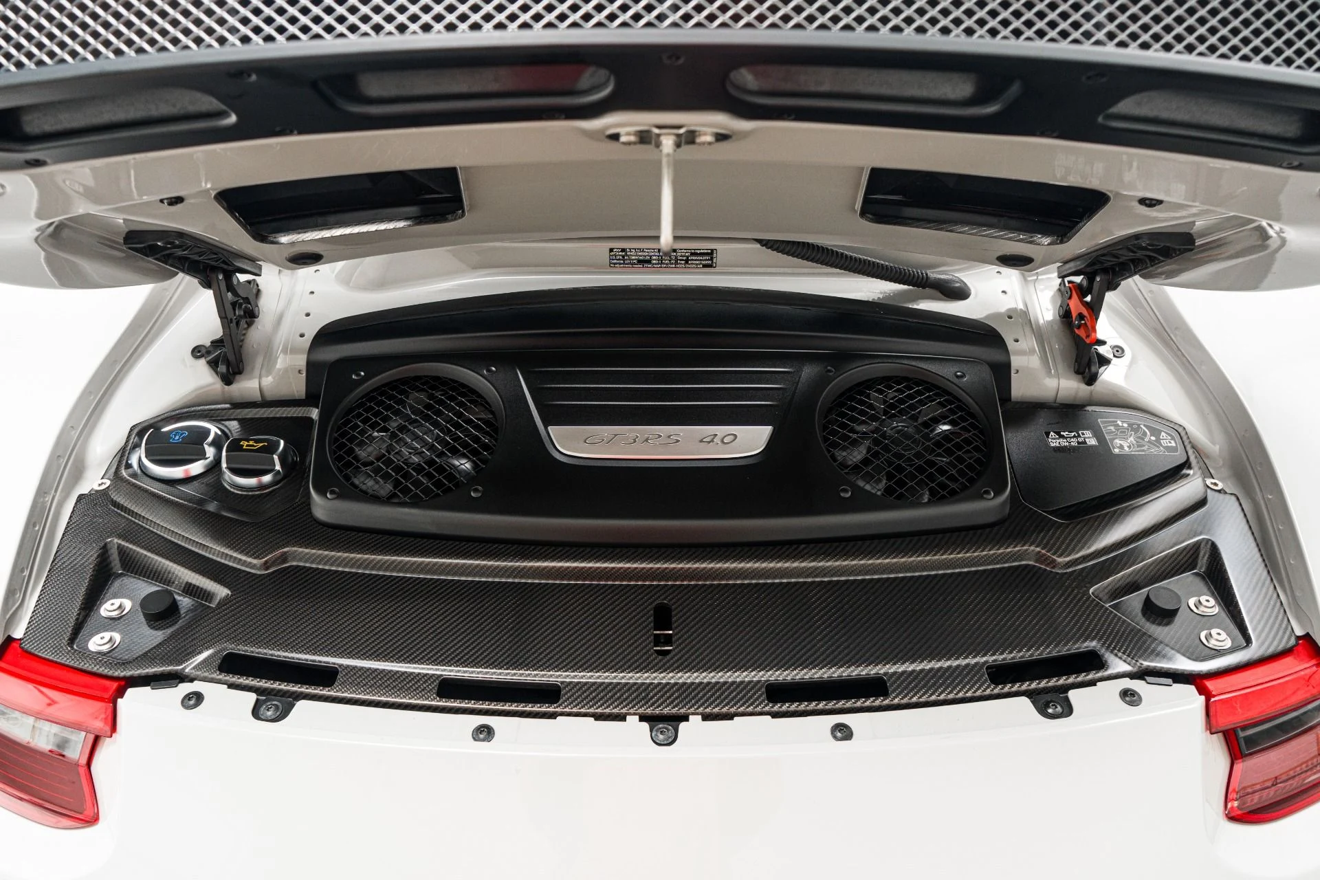 mph011_2284983211_Used_2019_Porsche_911_GT_3_RS_Carbon_Ceramic_Brakes_Carbon_Fiber_Seats_1769460443_9d9d491e47