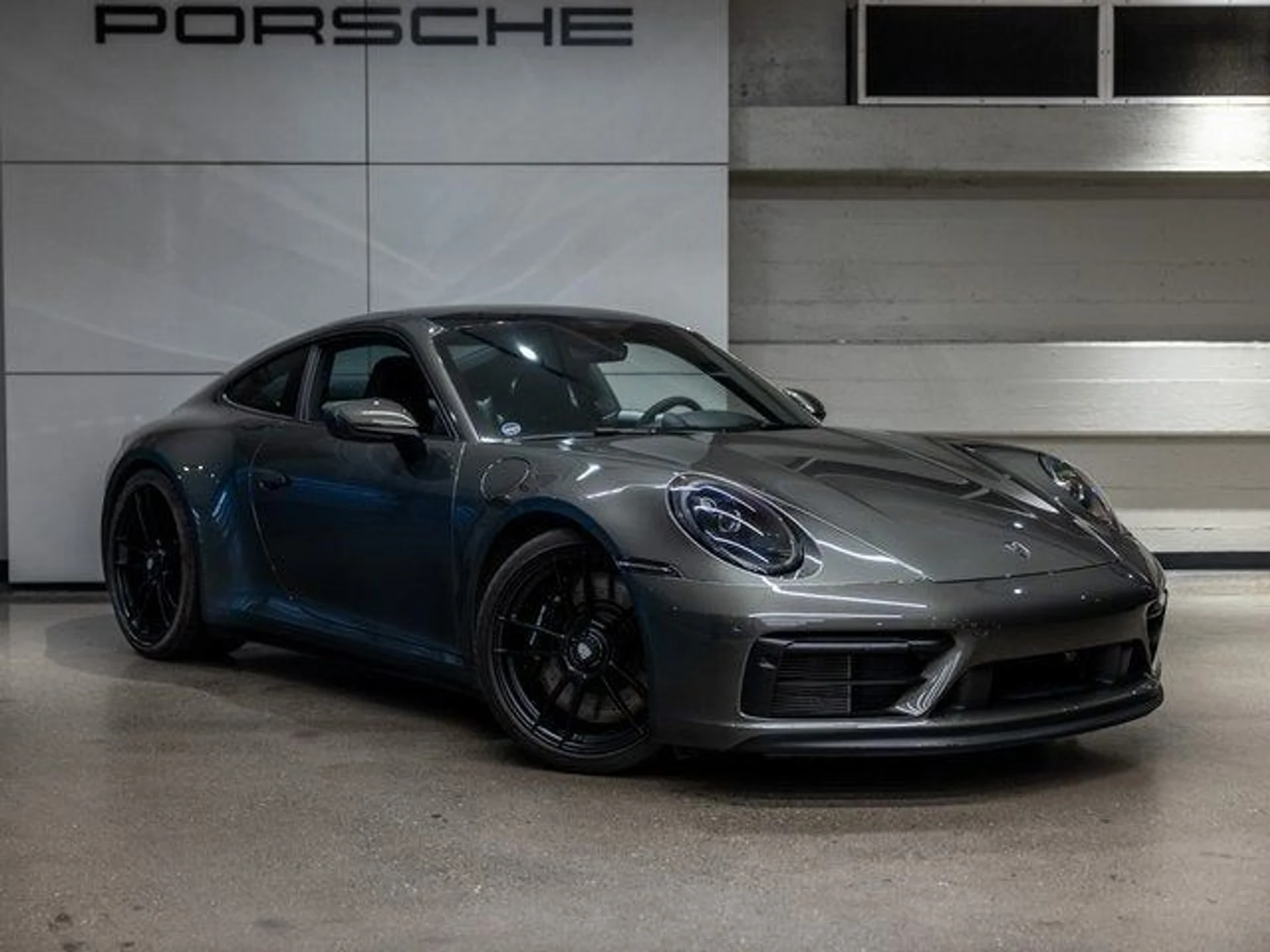 mph011_2286799773_12_04619bcf6c