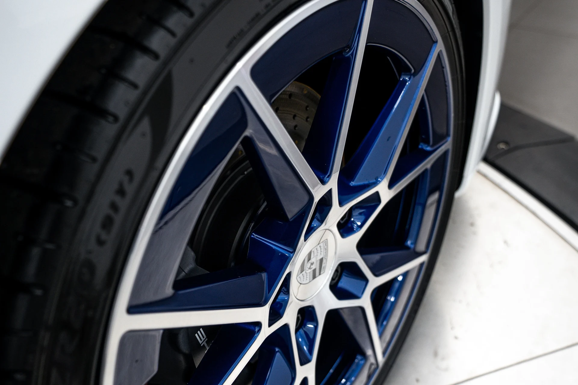 mph011_2289022153_0c17e247200eb705301daf7d8719993e_605277fcf6