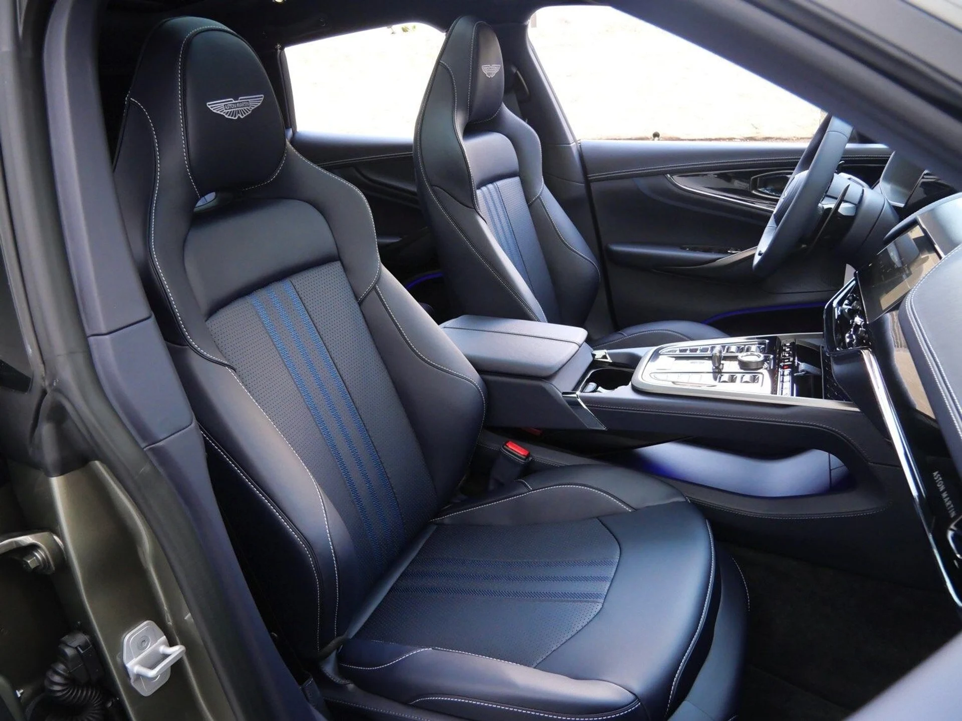 mph011_2291416837_1b9596d5c583684d1a557dd48657cf56x_4354e6d436