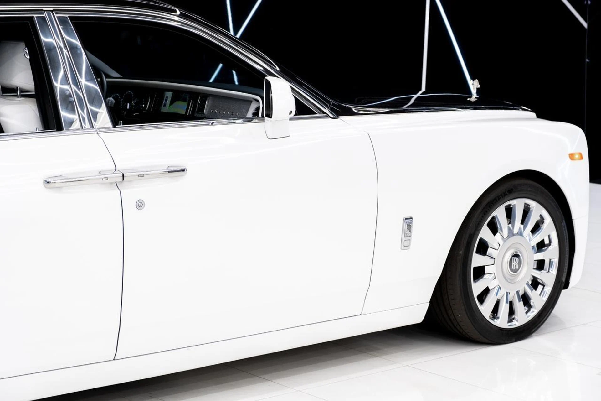 mph011_2295055574_5e99cbfdbb98f81d3a0fabd973e0cf8c_34e04344c0