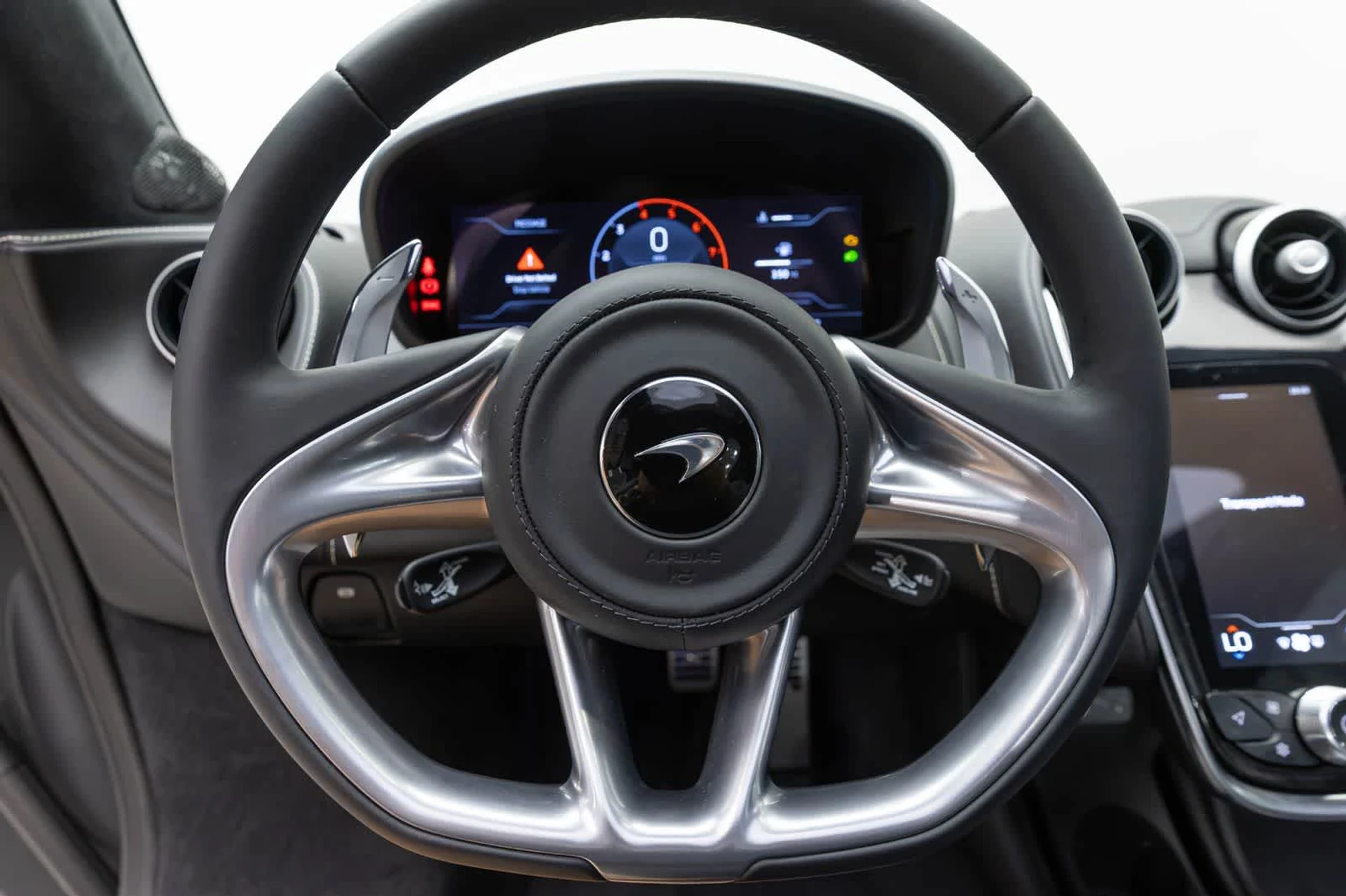 mph011_2308742645_12_5f3dd715d1