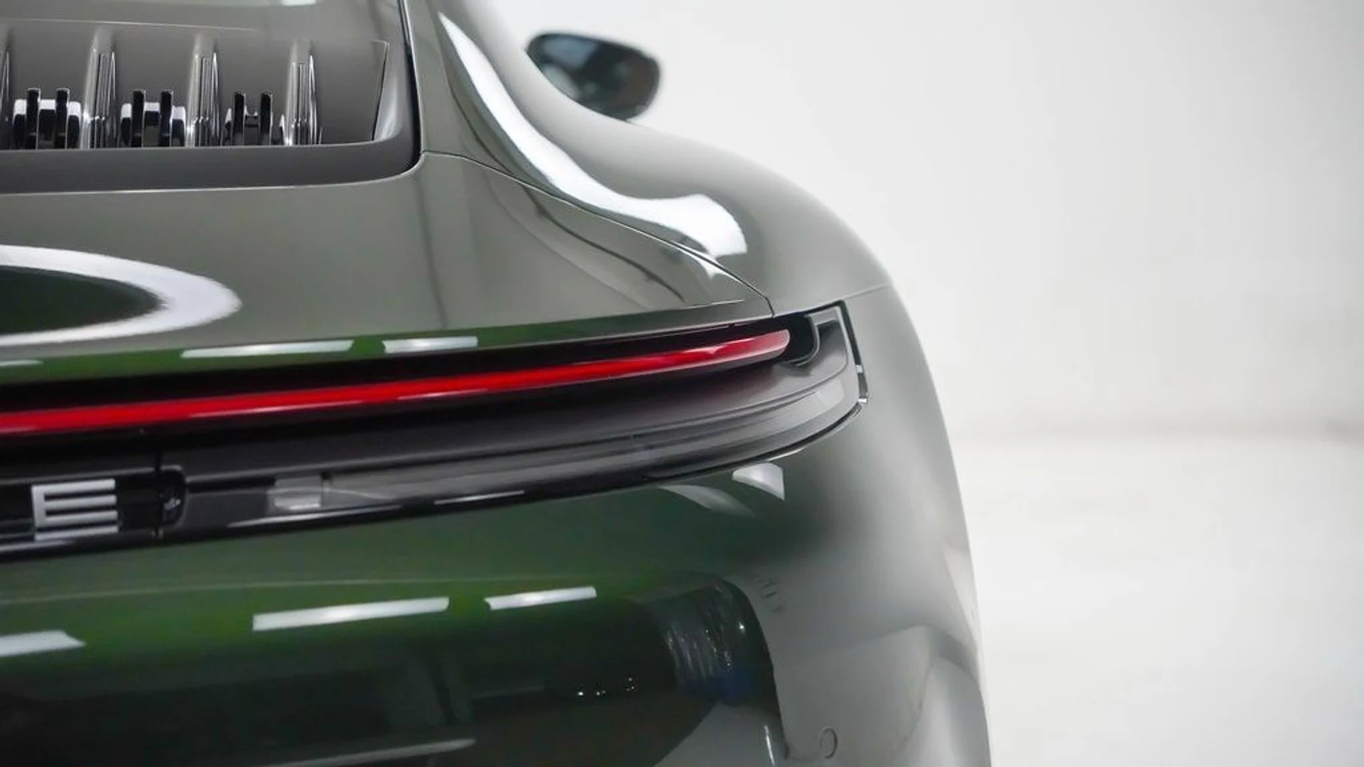 mph011_2310288825_596a7044bb7910252774d1495b808b9ex_f3958b8b85