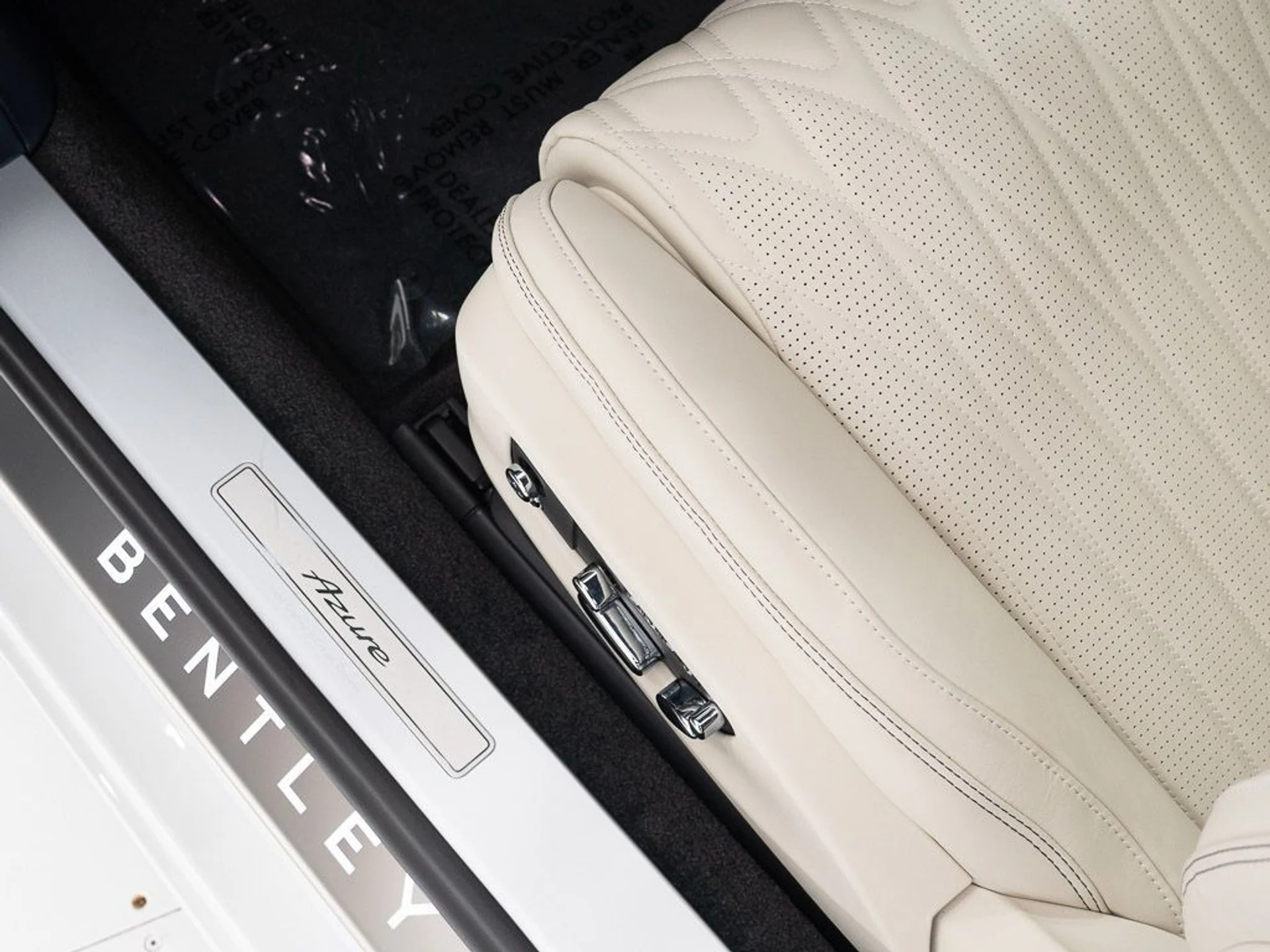 mph011_2312045582_5e8fa0bef33707ebc5997cac6a5b4b98_a4fe726fa5