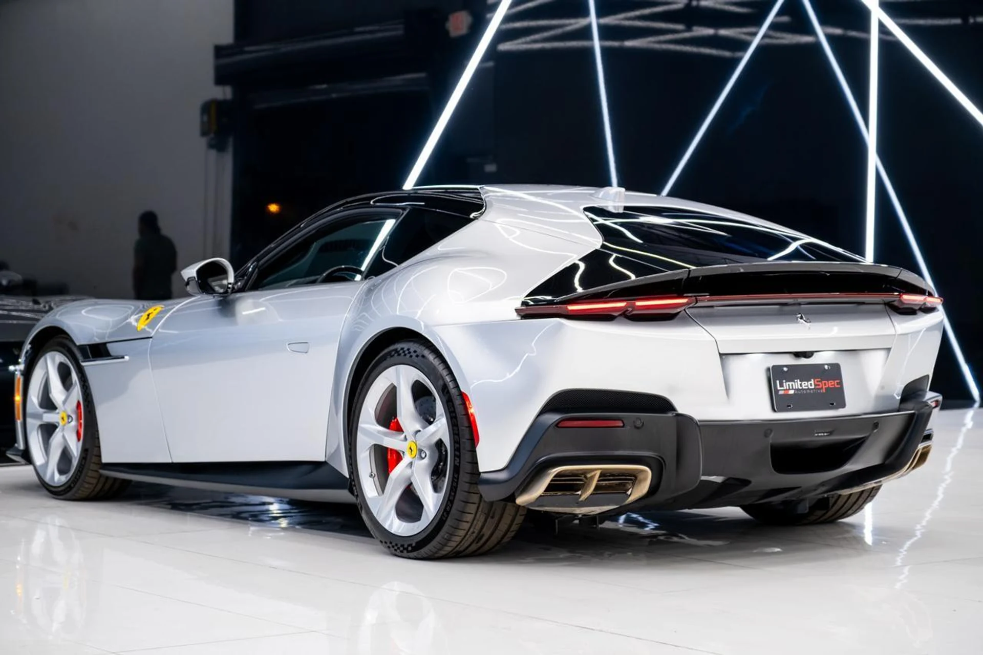 mph011_2318111995_77ddd34d02bdc21453796cf6833dcbe5_f6a85a80d9