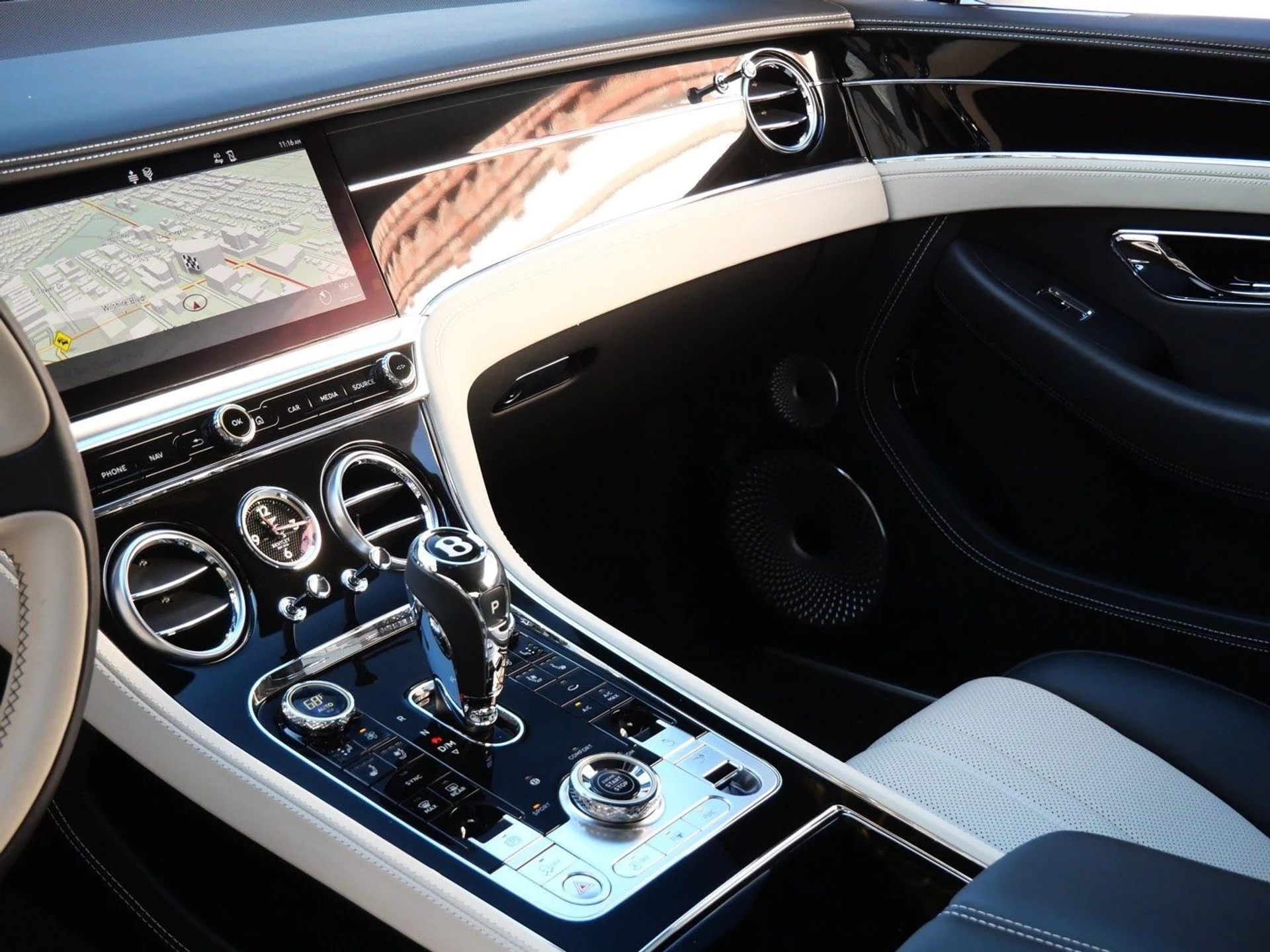 mph011_2319669318_e1ed5856e13a7f06b47c17cd33b5057bx_0e5d032c47