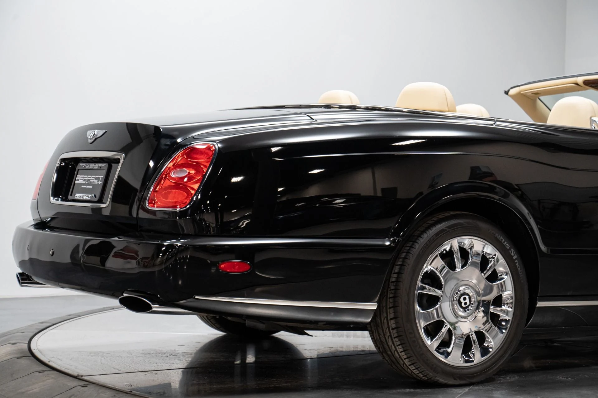 mph011_2320253639_Used_2007_Bentley_Azure_1753214683_d992fd2263