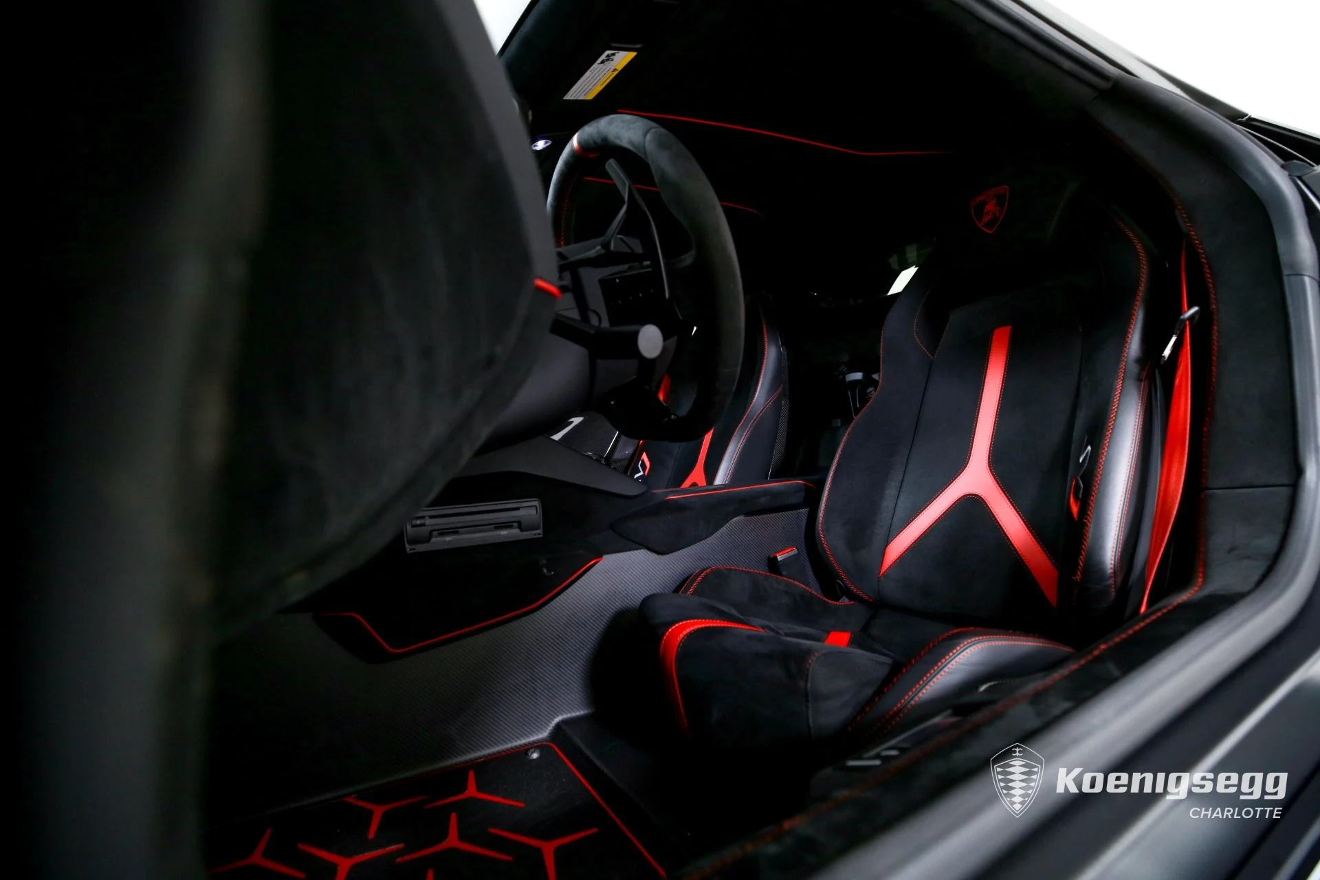 mph011_2320661840_Used_2020_Lamborghini_Aventador_LP_770_4_SVJ_1782493883_7cd7ce060f