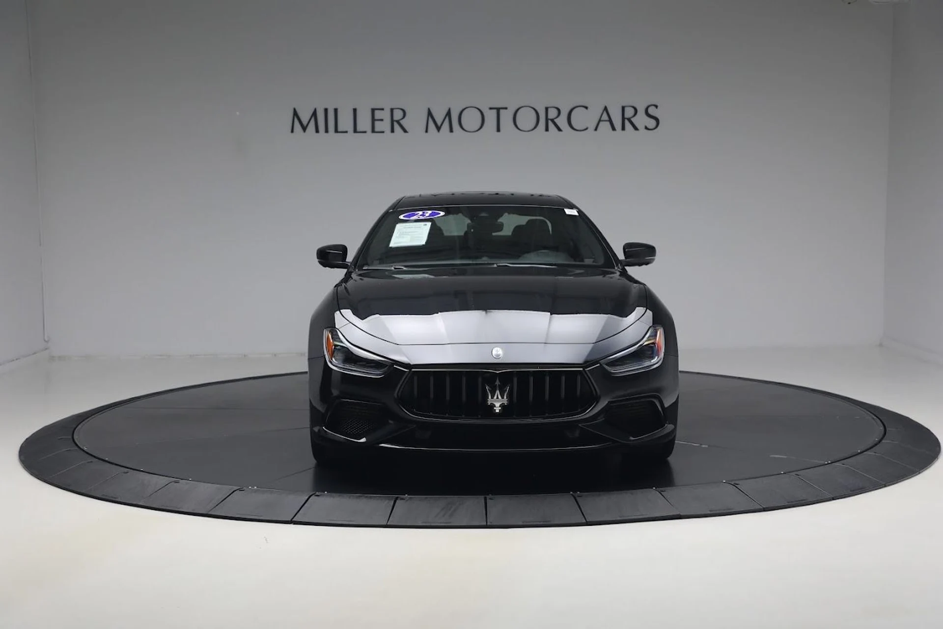 mph011_2324357522_Used_2023_Maserati_Ghibli_Modena_Q4_1783953364_cd175de1d2