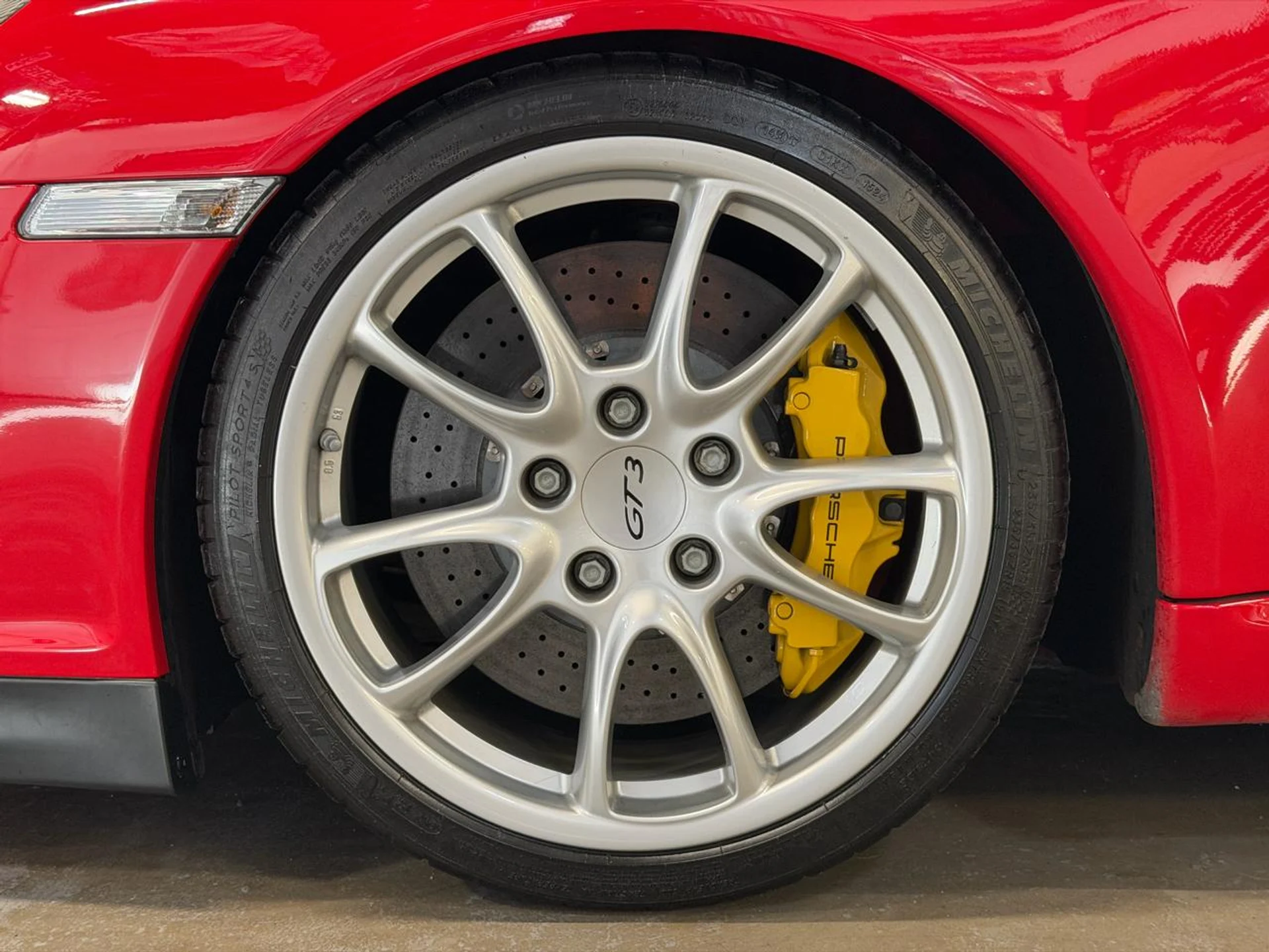 mph011_2324648682_639093597753164994_6d3aa8c862