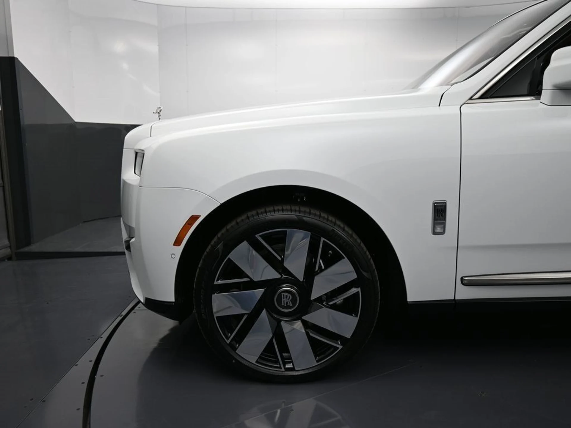 mph011_2342712138_de4ba3adcdeb582678f47fc77c639def_690deb9b2d