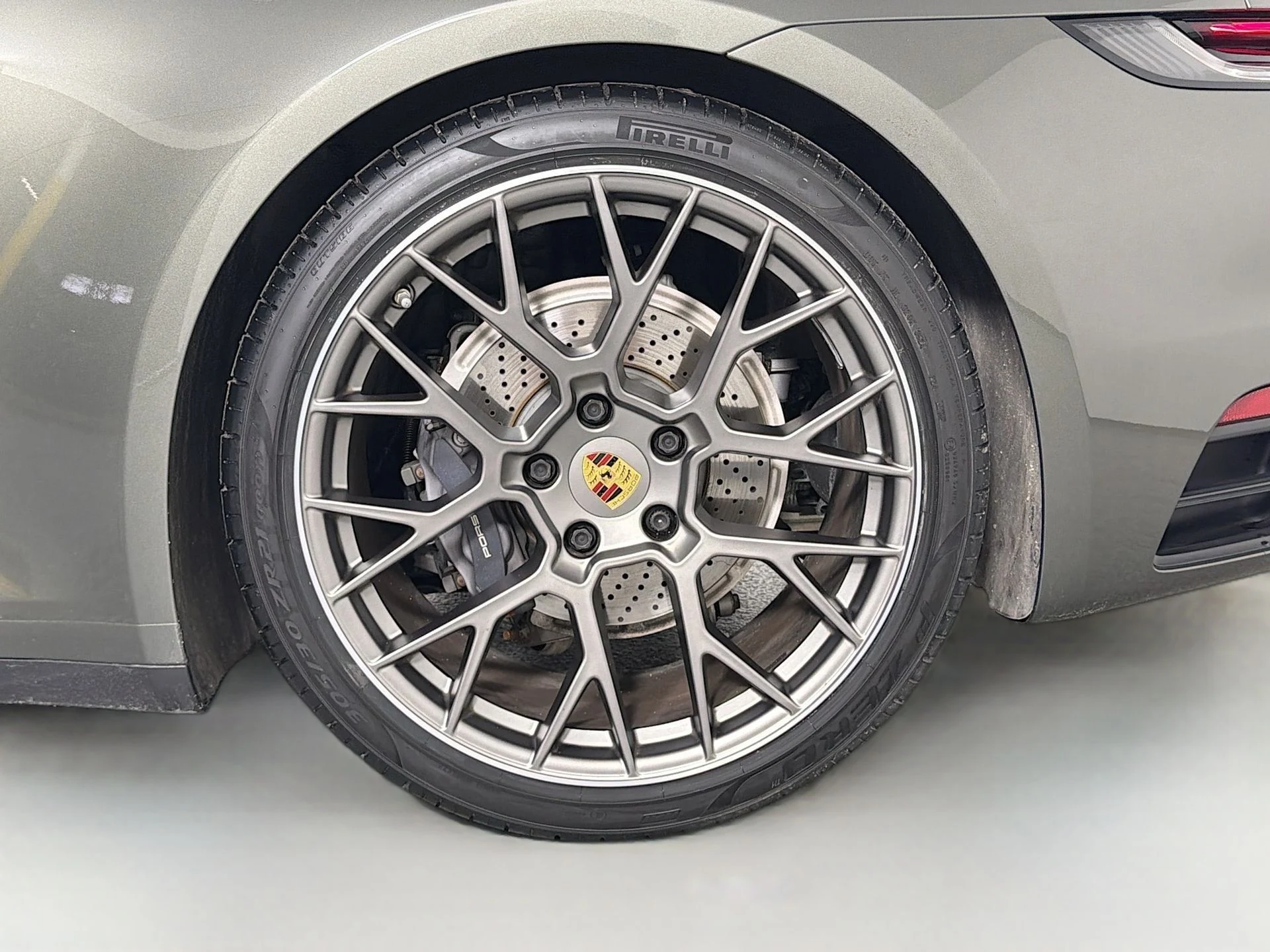 mph011_2349334942_d61d9d2c83f0888cbb0d34b67c425b78_268e610a58