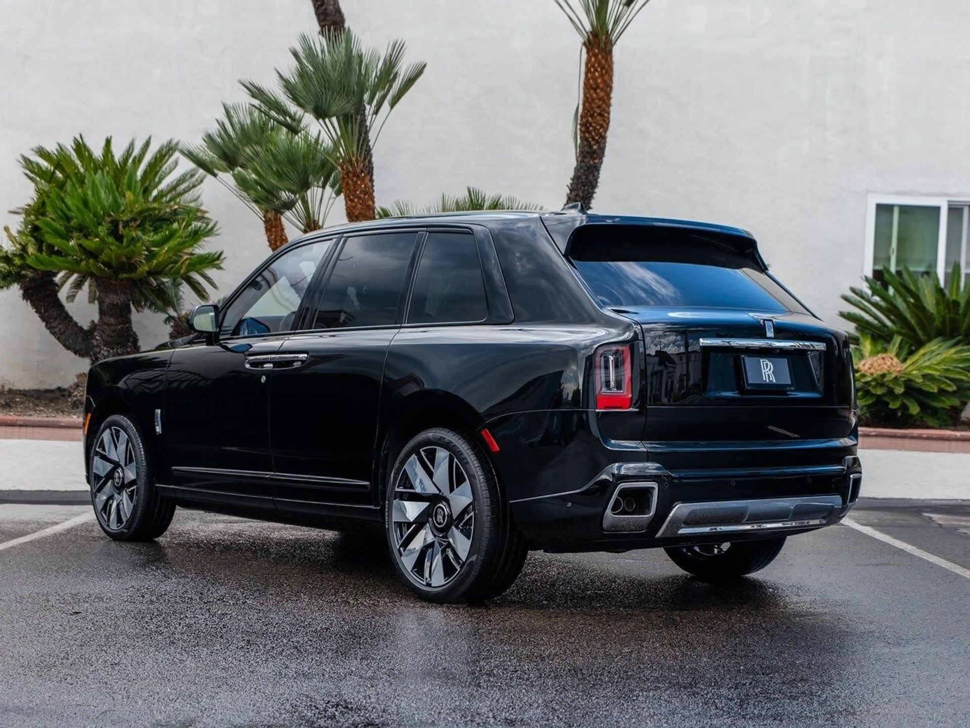 mph011_2350934796_68b7f3b782e43d2ebf13a0ec307e78e1x_dcb8233f62