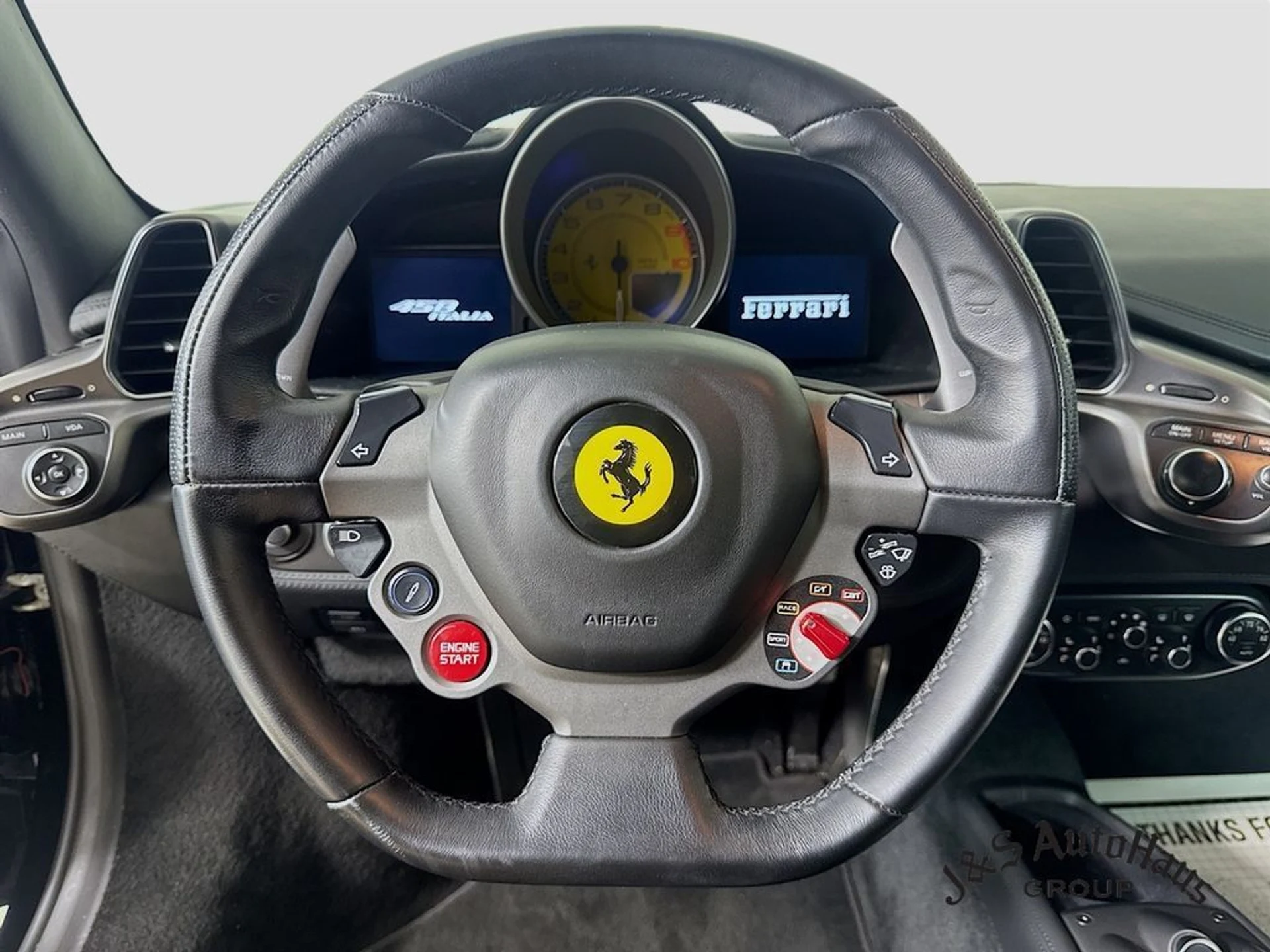 mph011_2352077207_w7exymr5fq8dv5ru5c0veh8ikgly_152eb24eb4