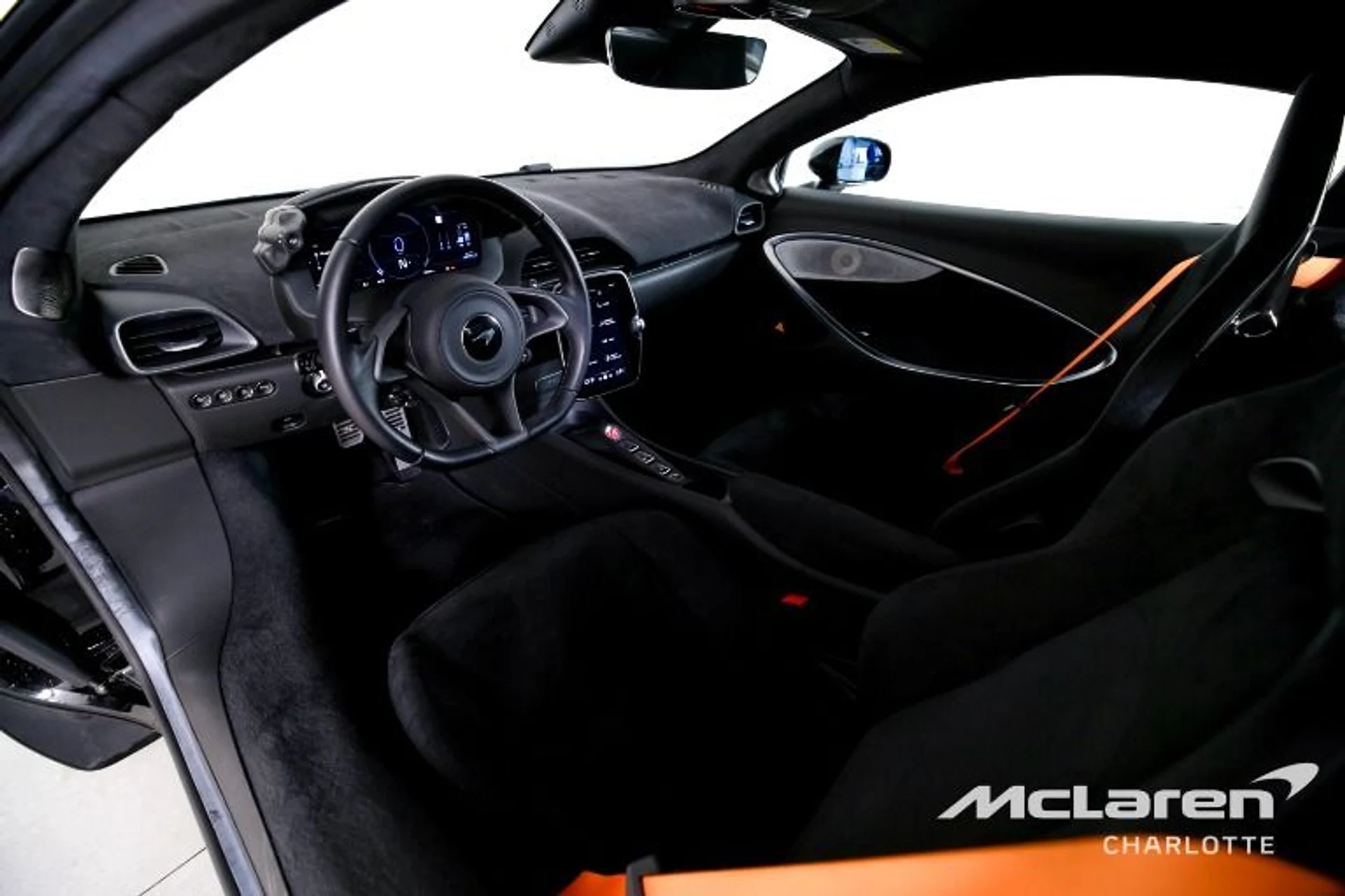 mph011_2354384615_Used_2023_Mc_Laren_Artura_a7a9b787ee