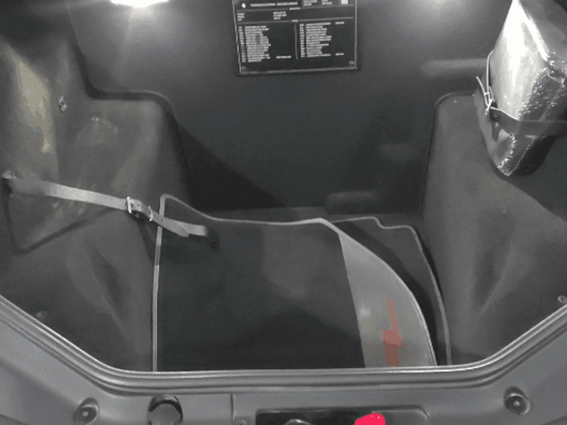 mph011_2355689767_sv0rzdwmjfriielx0fr3oi7kzjp3_bebef557e4