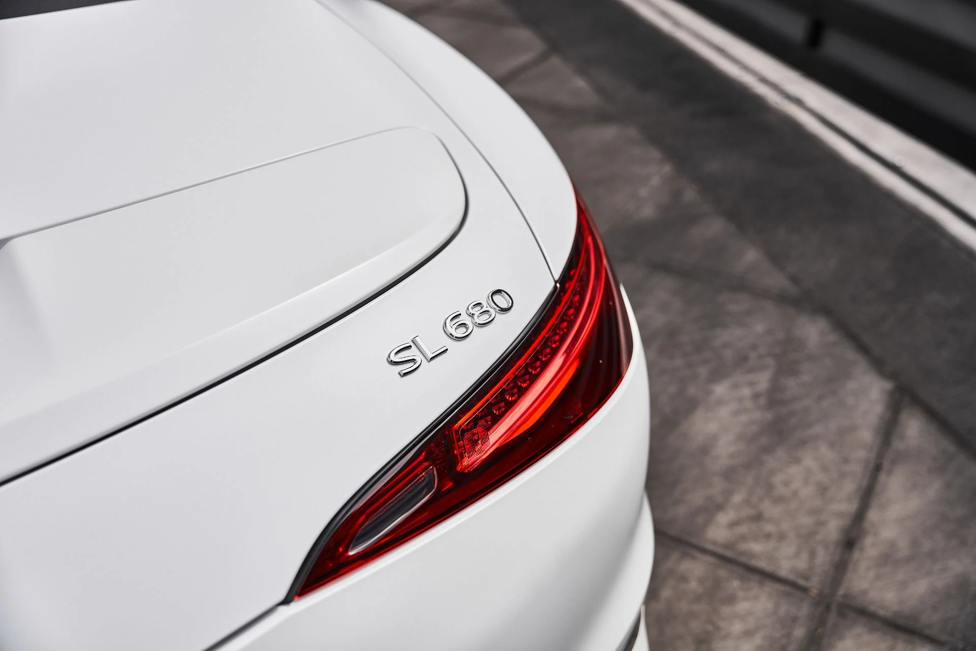 mph011_235914953_Used_2026_Mercedes_Benz_SL_Class_Maybach_SL_680_1777159910_5b80dc5d5d