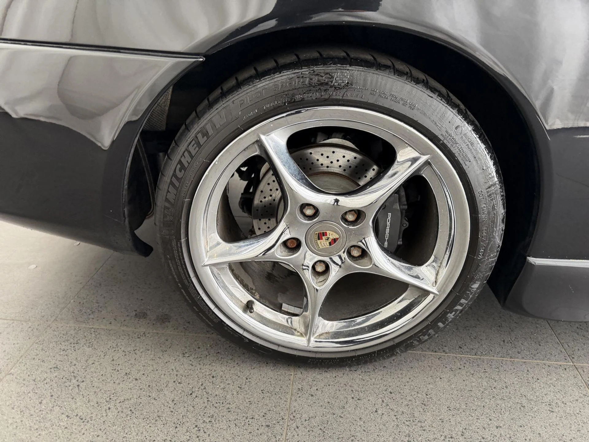 mph011_2359814330_b7519287121421665c883ec029eec784x_4872322859