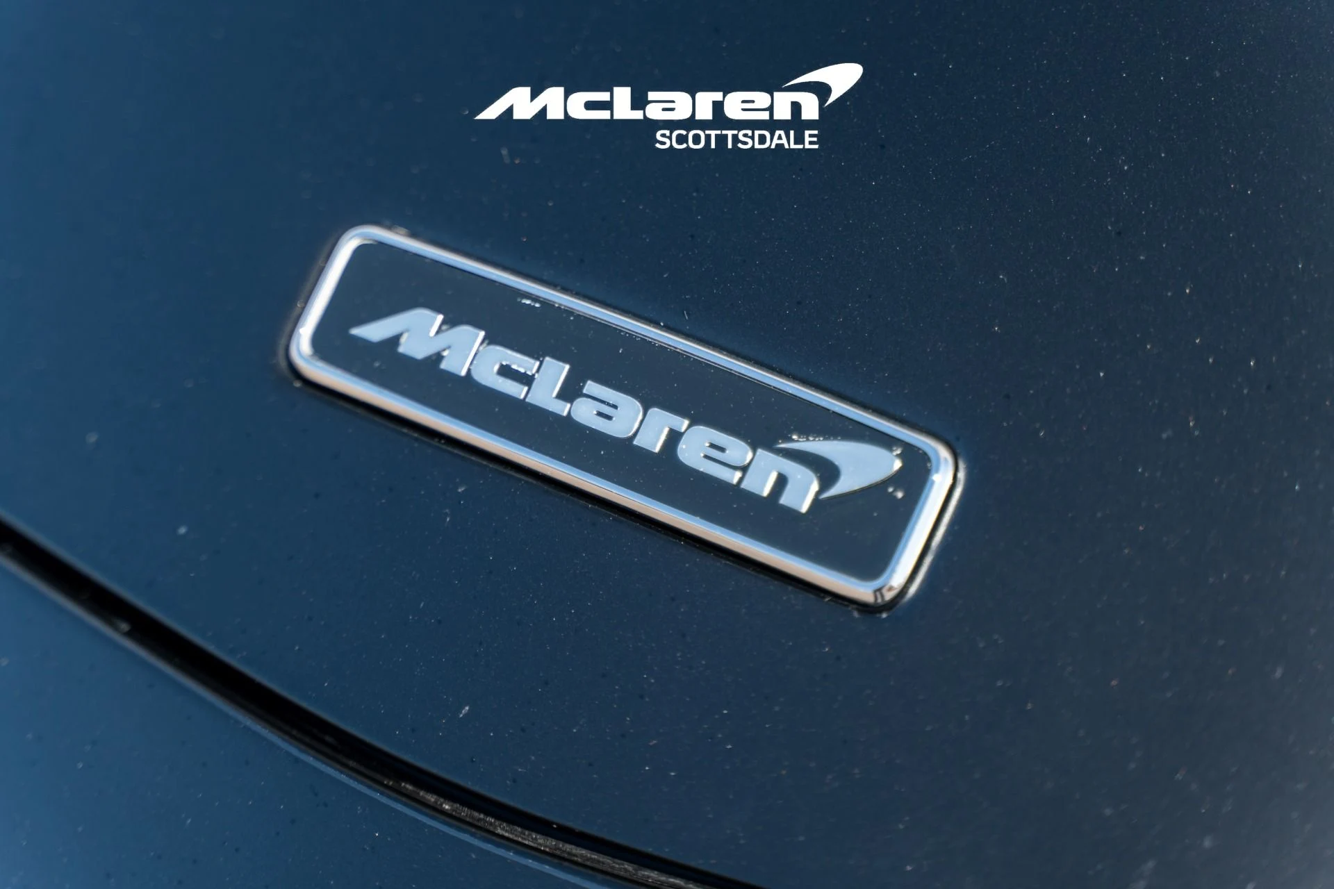 mph011_2360666295_Used_2024_MCLAREN_ARTURA_1757647464_214b7aceec