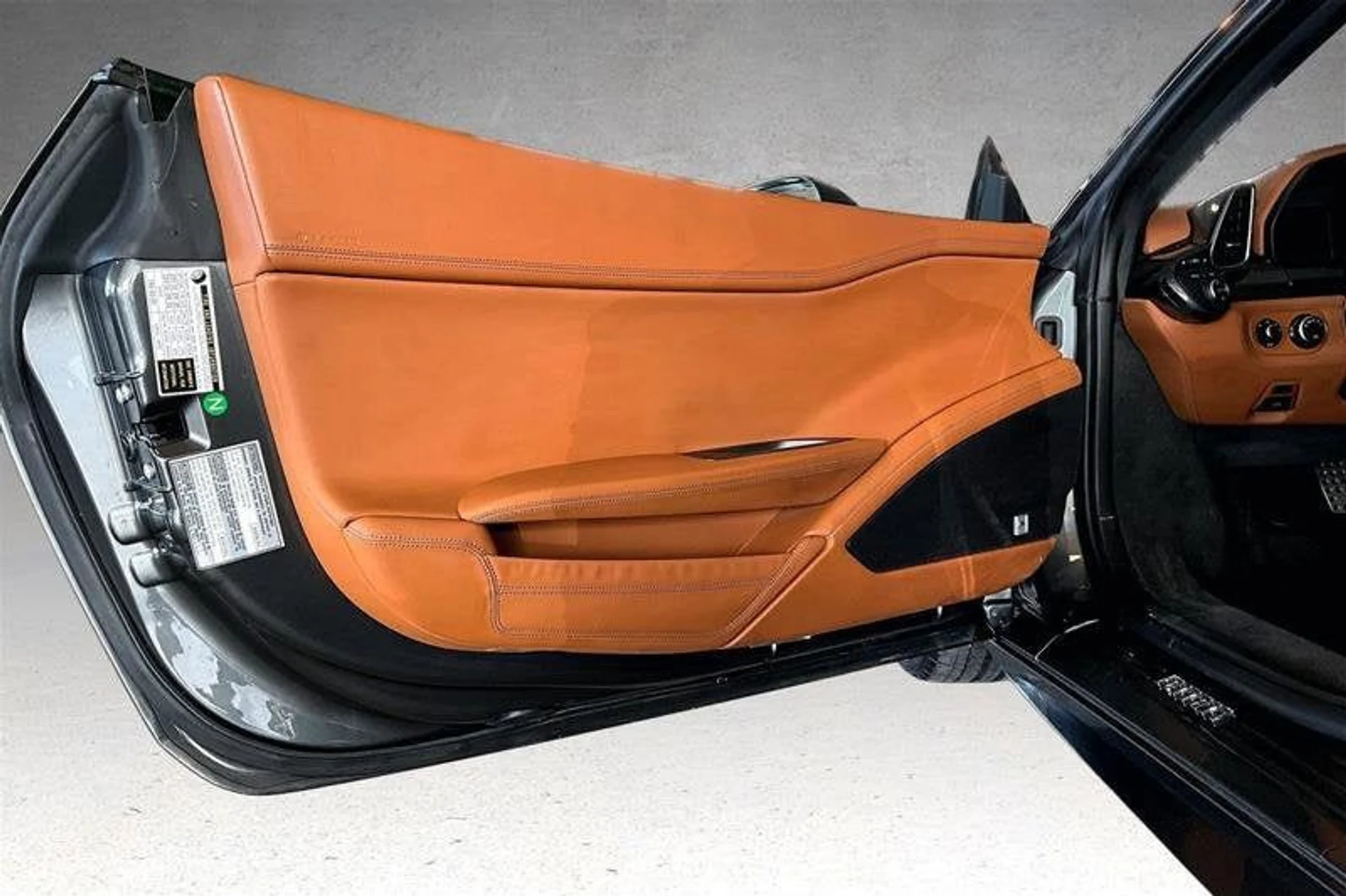 mph011_236469263_d5f8231b2b624d98bbc48f39c61b116b_536bebed25