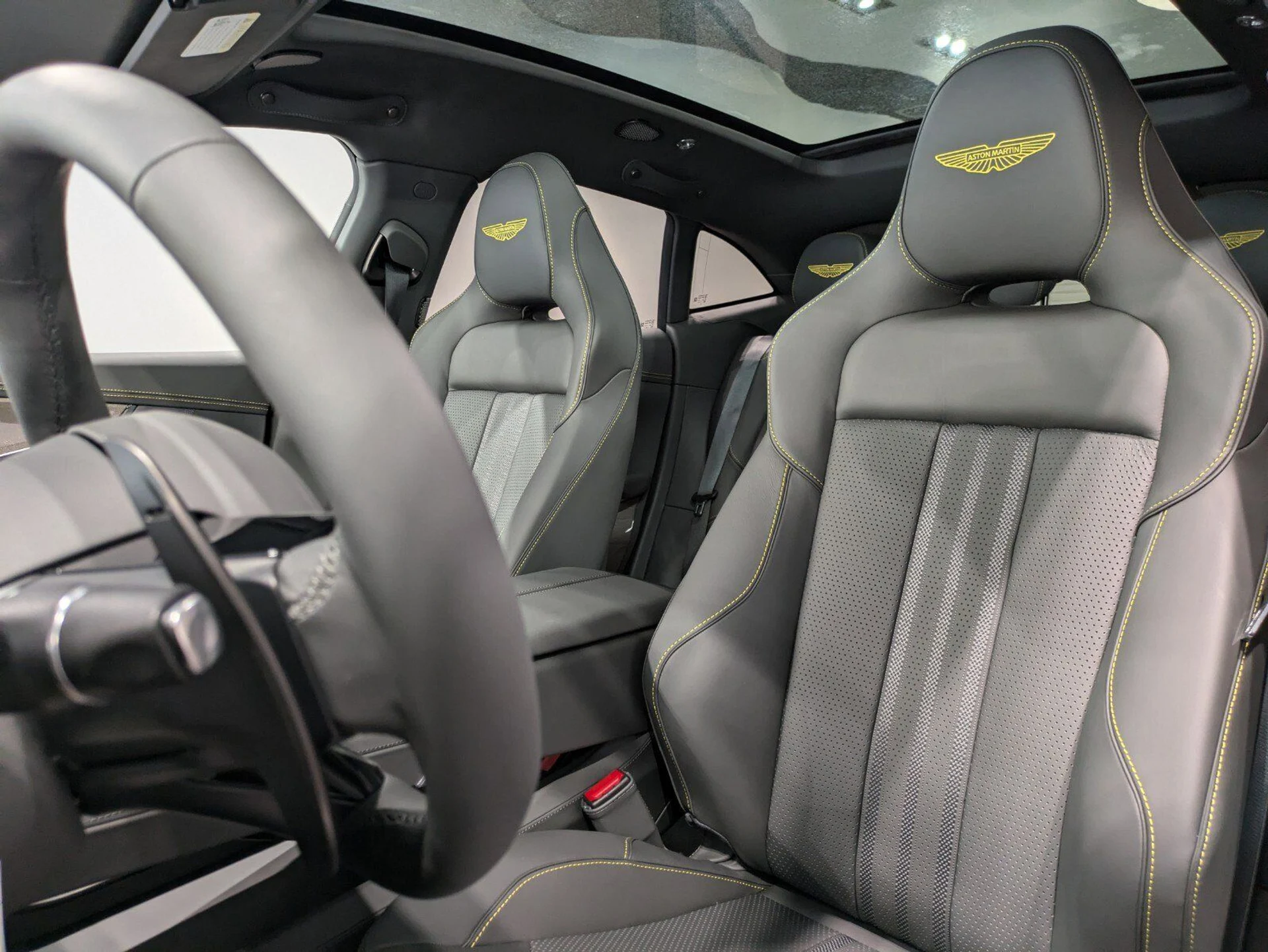 mph011_2365686937_3286a65d44a60b7a8ff1650e0b2c5f9a_15a5628127