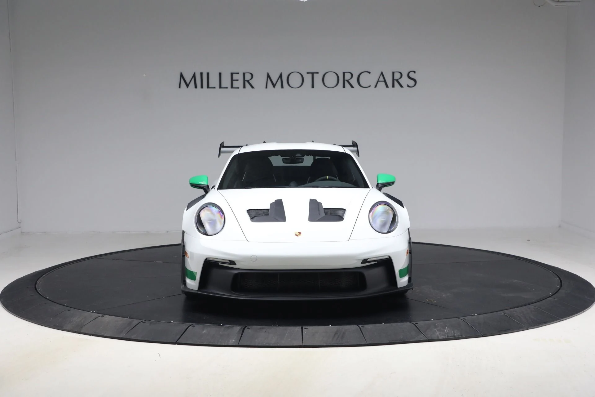 mph011_2366154084_Used_2023_Porsche_911_GT_3_RS_1772056175_6a25c6d372