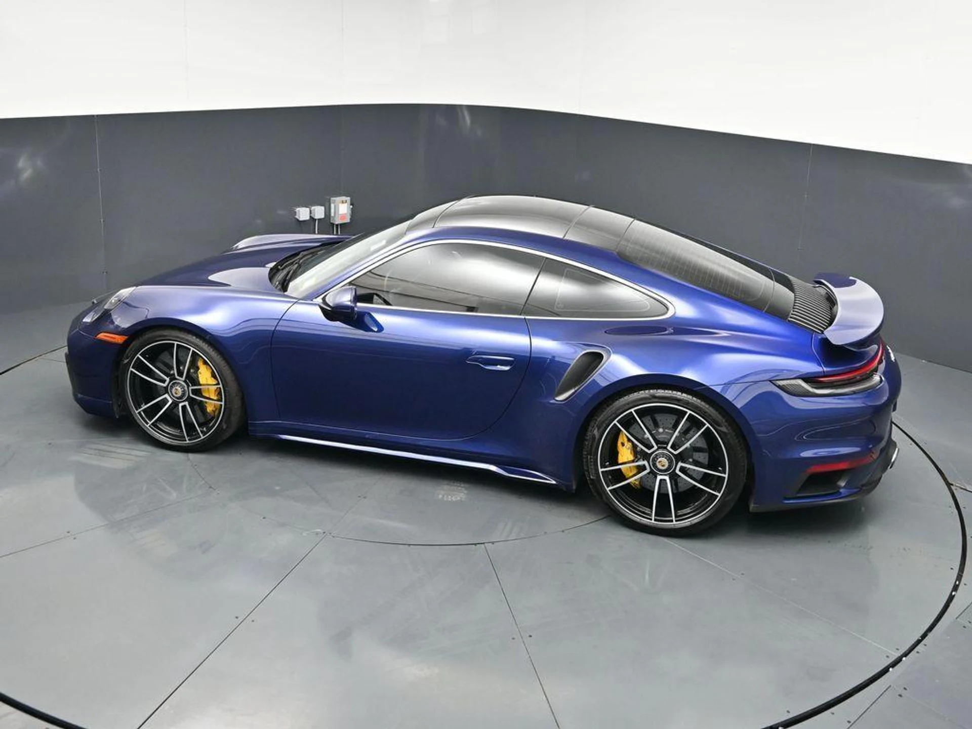 mph011_2375221682_f_Ie_Eukssxplsqg6_BQ_Ak_BR_Wig8k_6086e24fe3