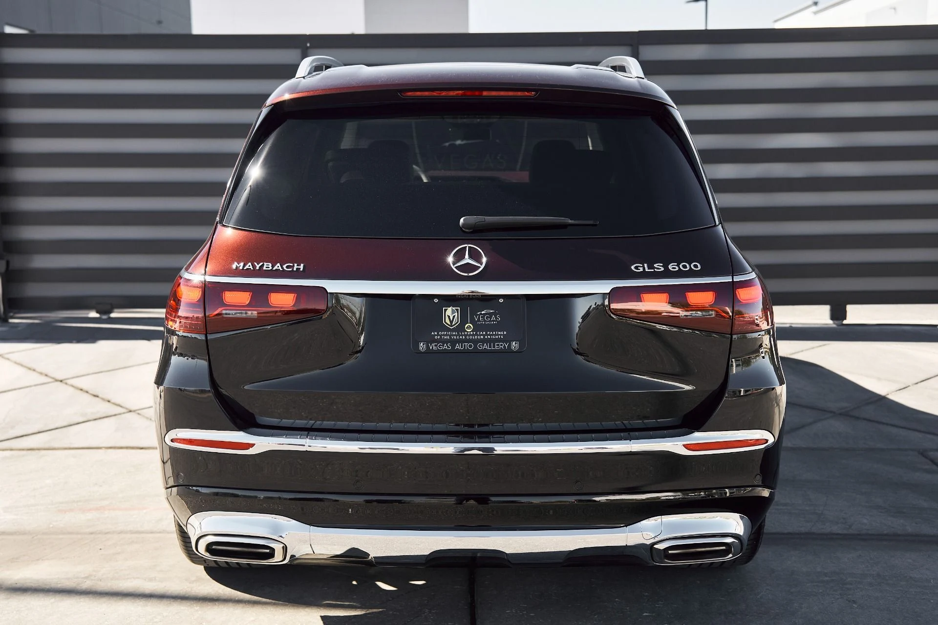 mph011_2376517563_Used_2024_Mercedes_Benz_GLS_Maybach_GLS_600_1762306323_12abfeeed0