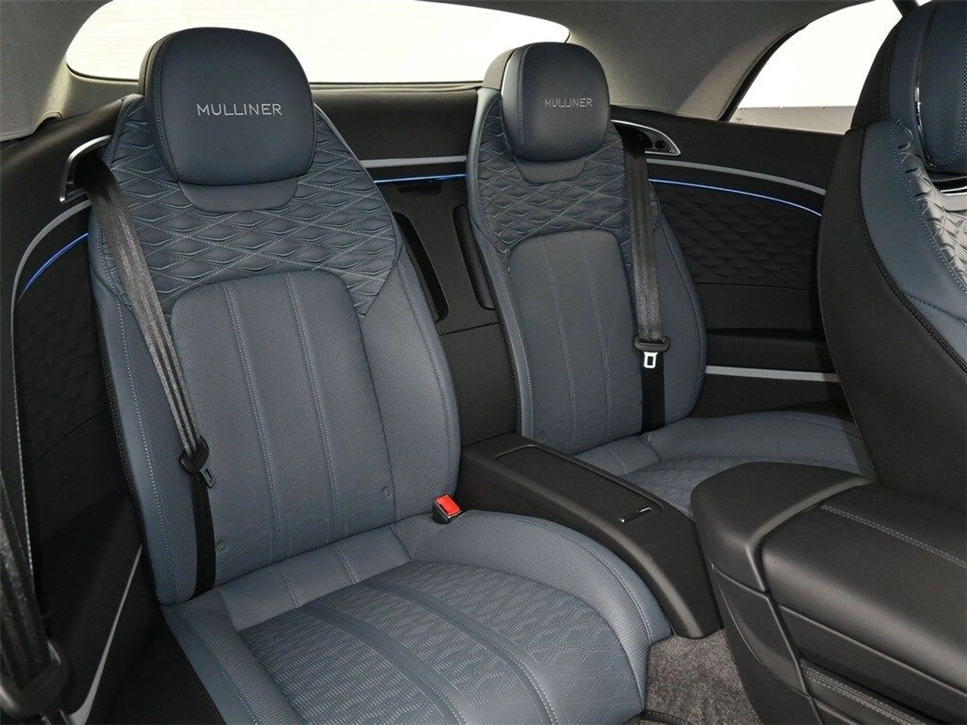 mph011_2379550488_6bf80105e83b74074c42c98f8e05a9e7x_81184fb53f