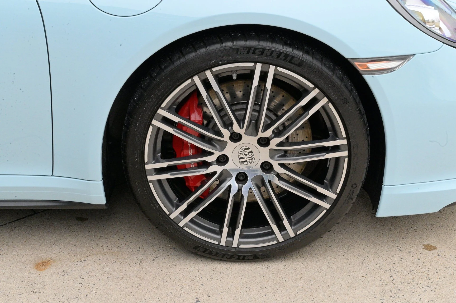 mph011_2383386346_26a046096a434428a929a9738066b29d_fcbc216670