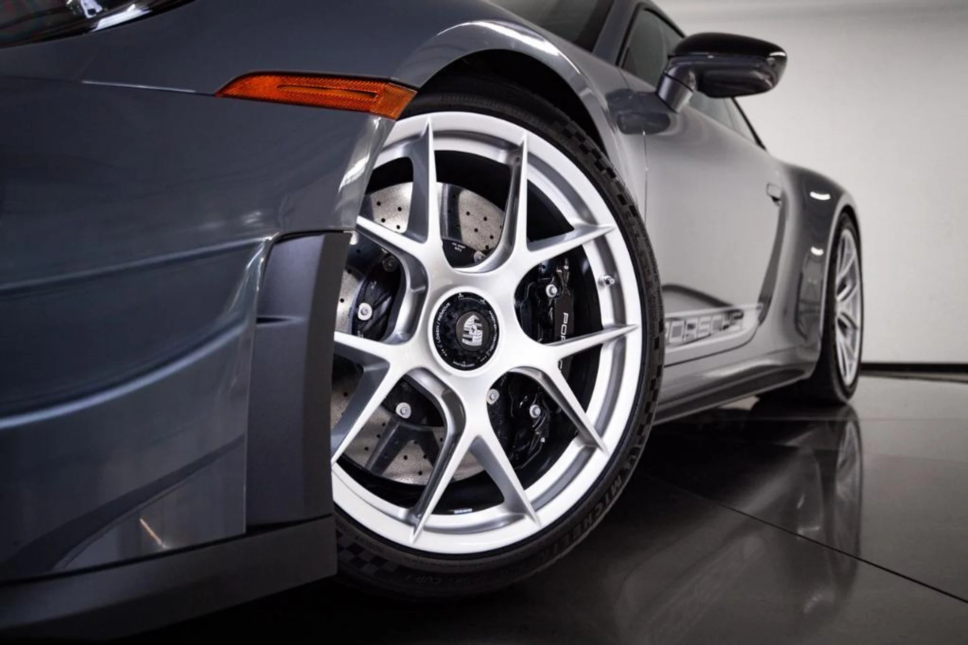 mph011_2386753049_SBM_Ou_Bv055_Yckoe3cair_DKMX_4w_65b33d3bea