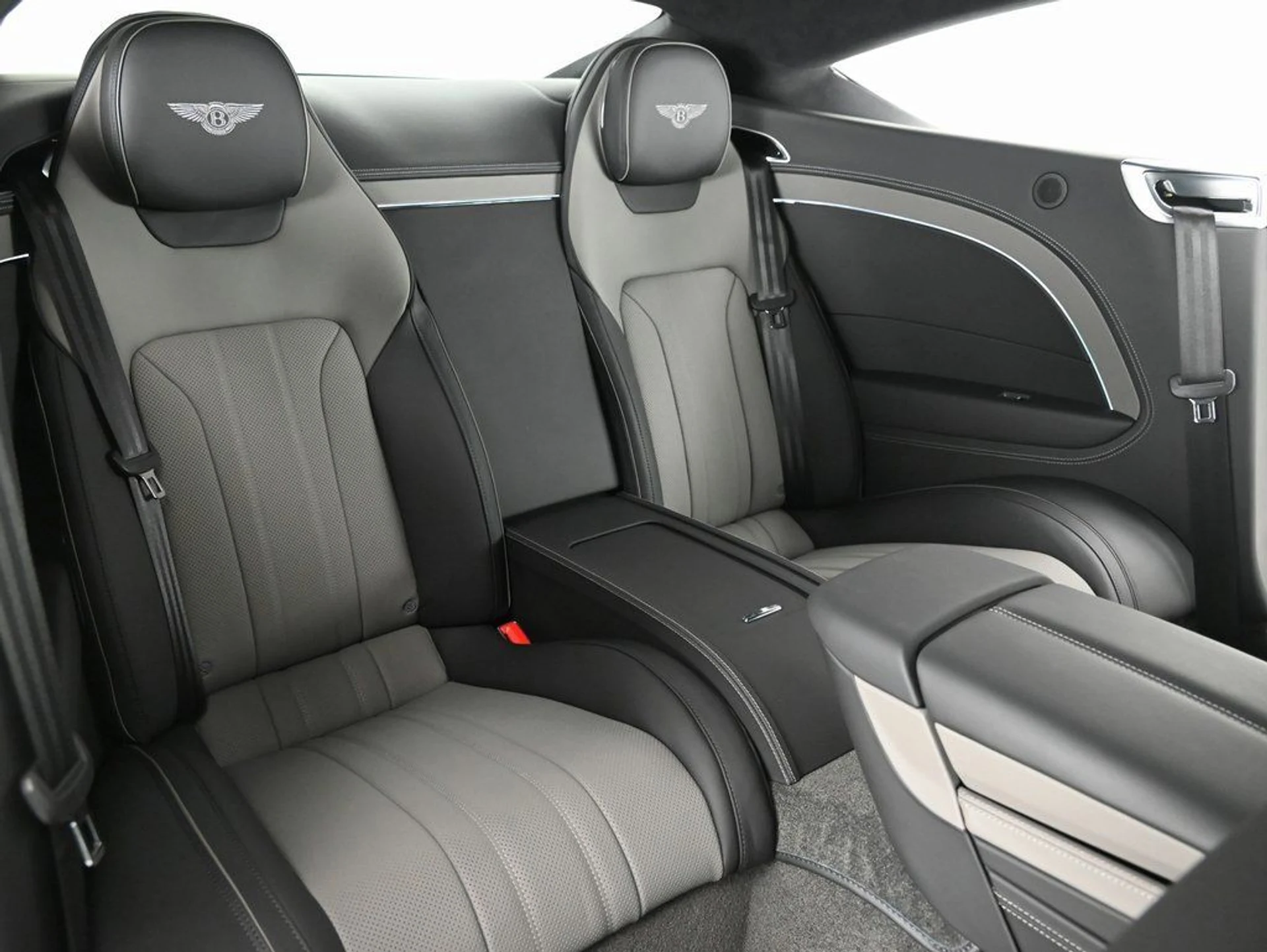 mph011_2387449450_b8dd795be0054f9b87304993d1cf5d69_7abf44b6df