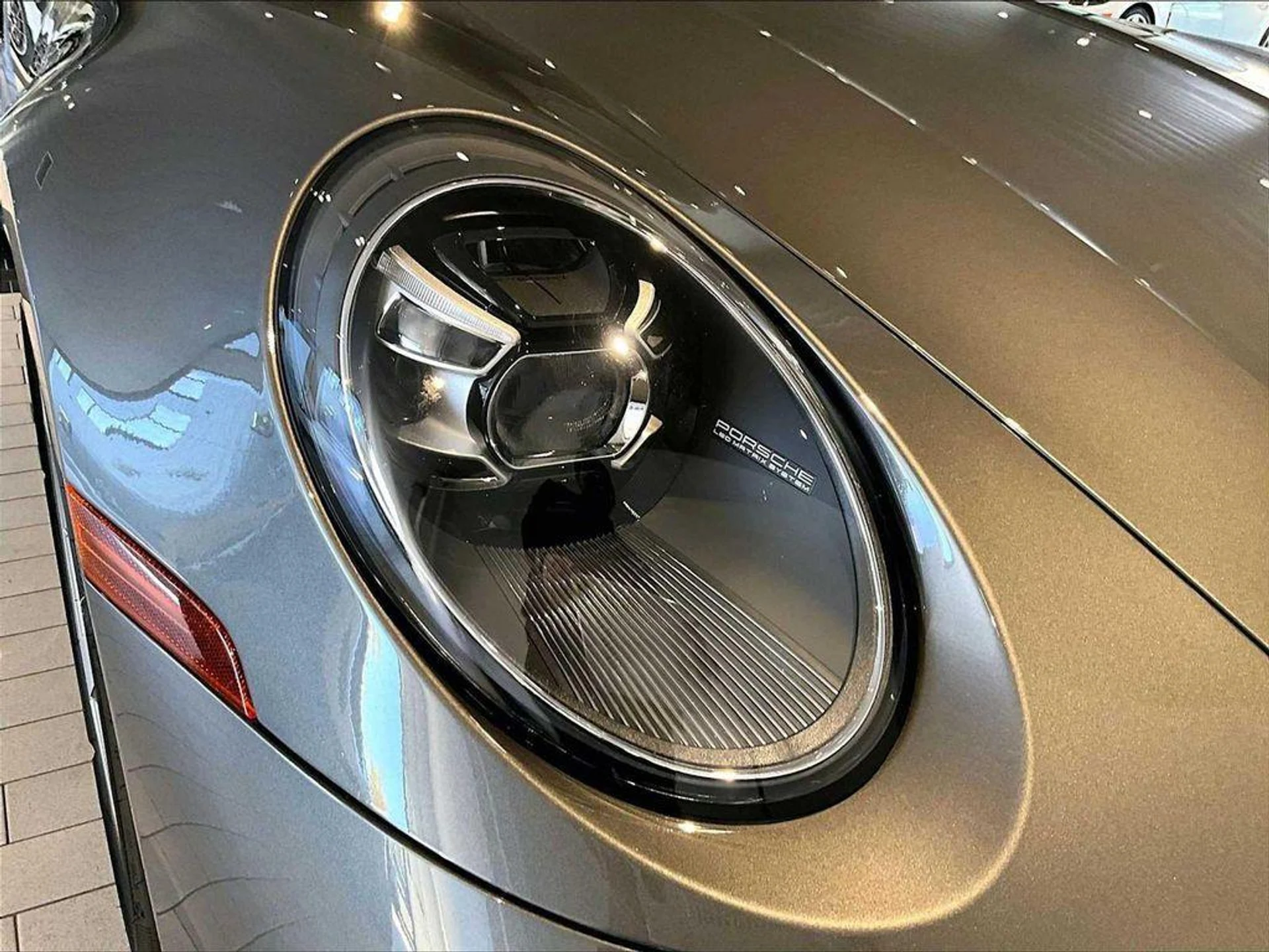 mph011_2388327648_70epl30l_SCN_6_I_Kmzfnu2_LB_Qct_BM_a571c37602