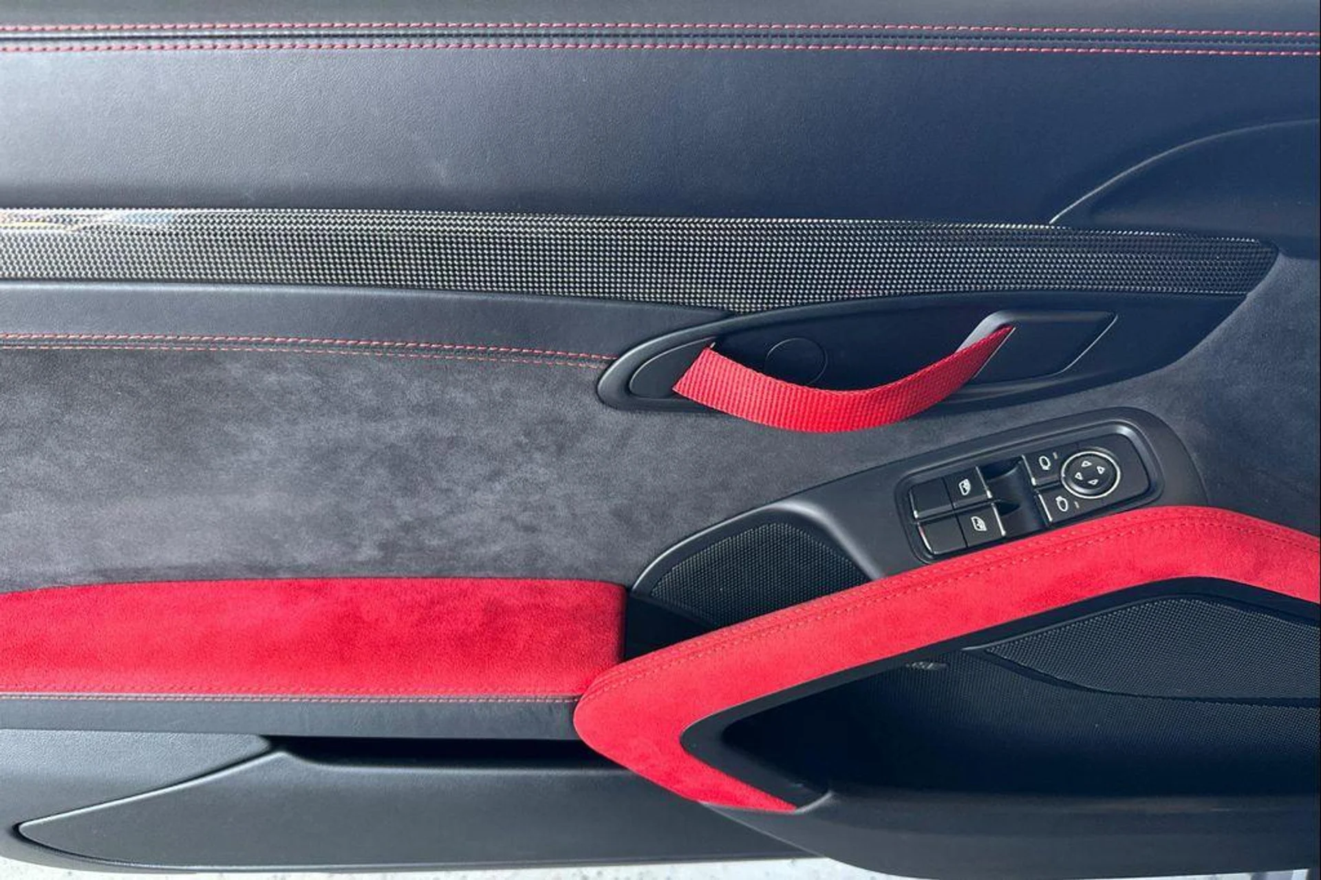 mph011_2389027383_4r_Pqniy_Jk_D90s_96_T_Rswc_Fq_Mtc_0249eb2512