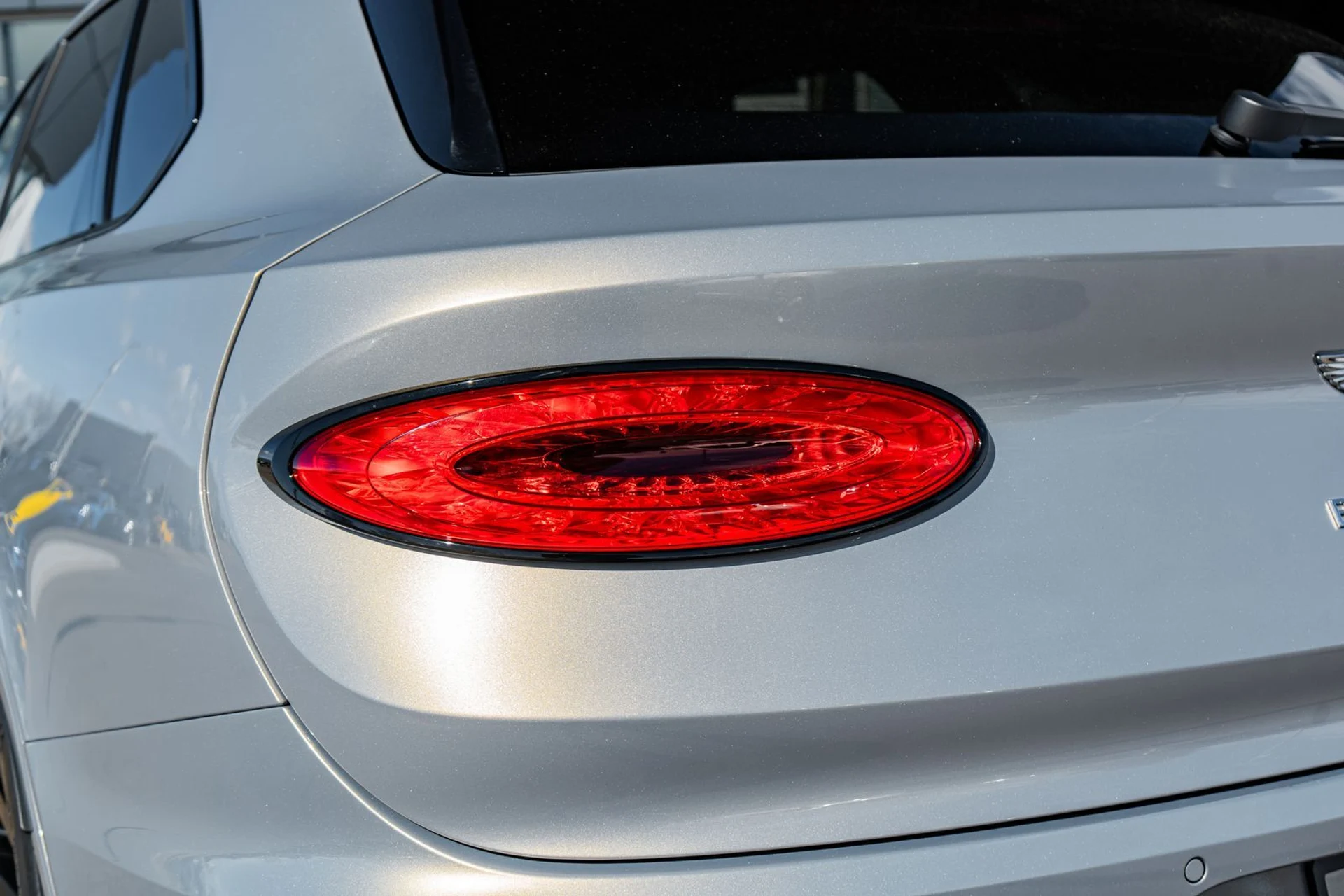 mph011_2389897294_bcb1fffa_5193_4408_a4cf_9dc05051373f_def132ec89