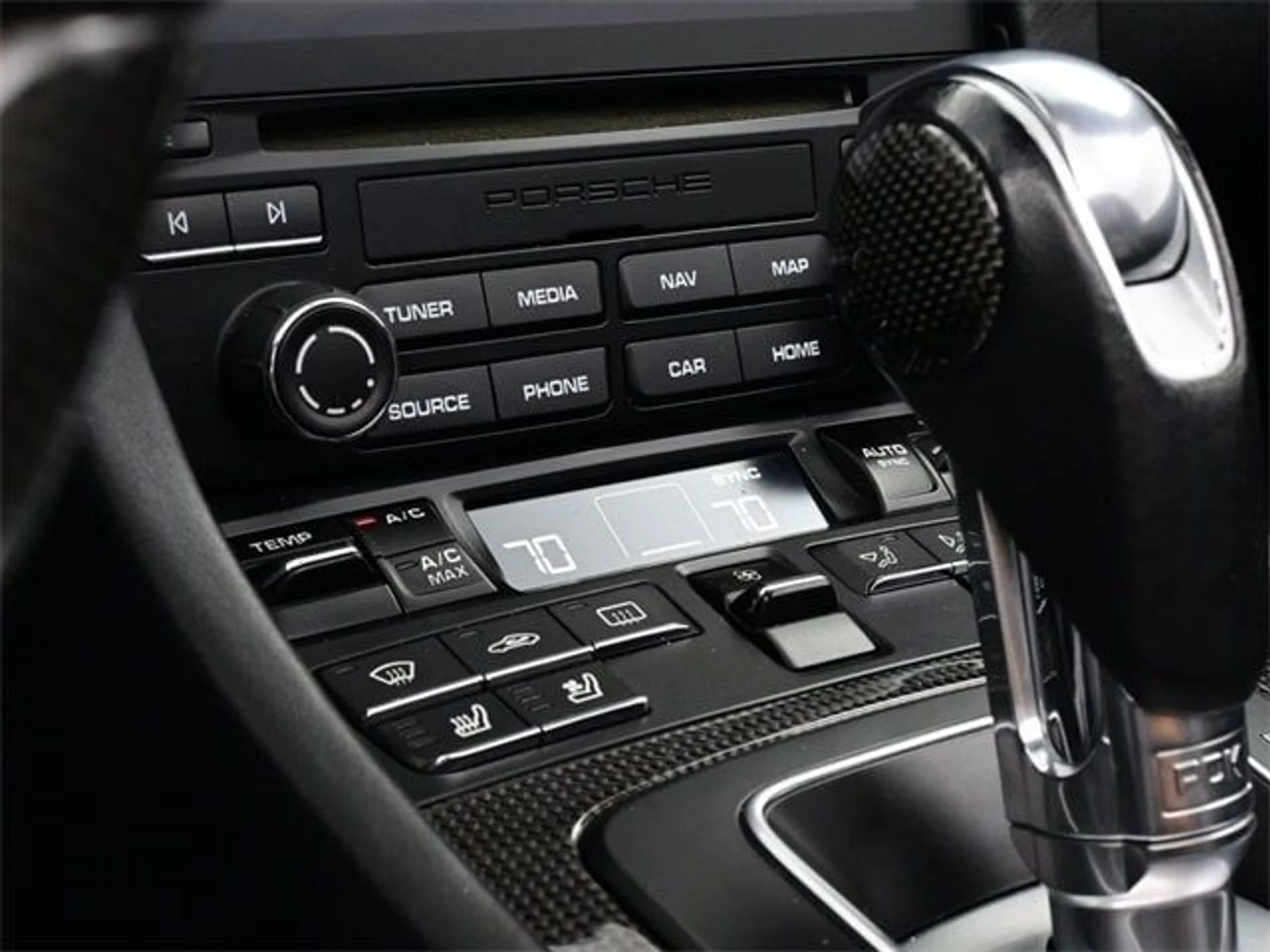 mph011_2390639935_15e8a93ea5cdc4c26b817e308696887dx_08b5583c8b