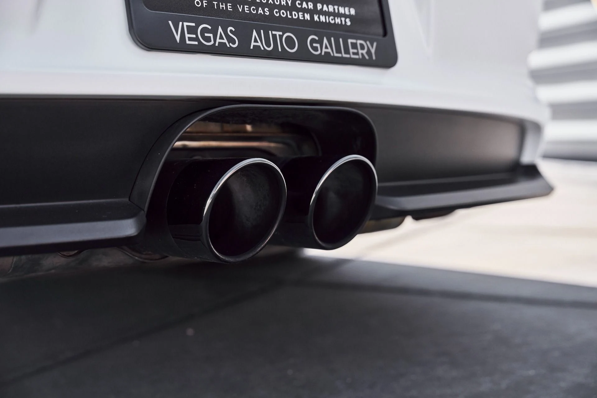 mph011_239092727_Used_2015_Porsche_911_GT_3_1771890188_67b7a399ee