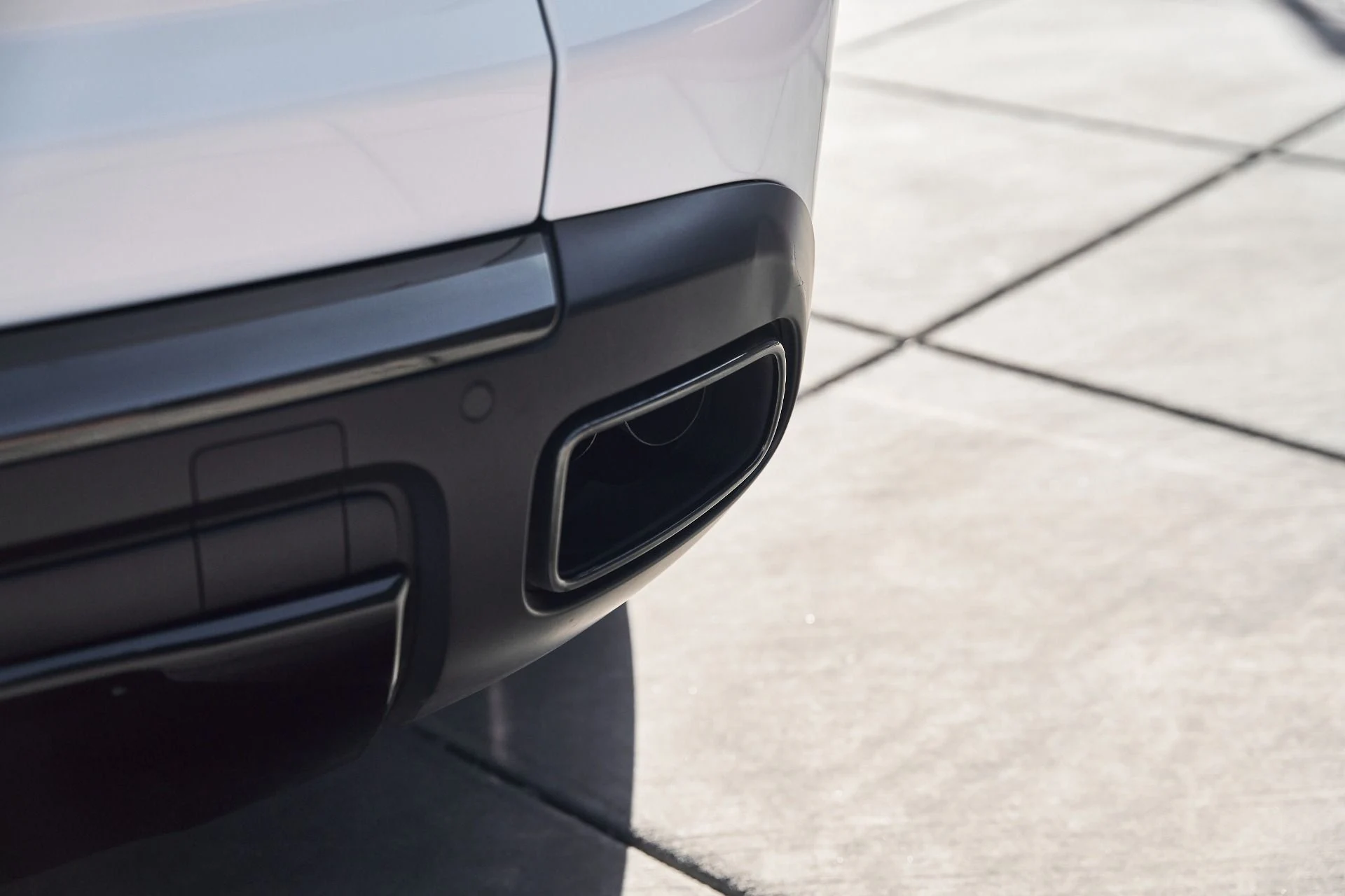 mph011_2393000153_Used_2023_Rolls_Royce_Cullinan_Black_Badge_1769736402_499c550fea