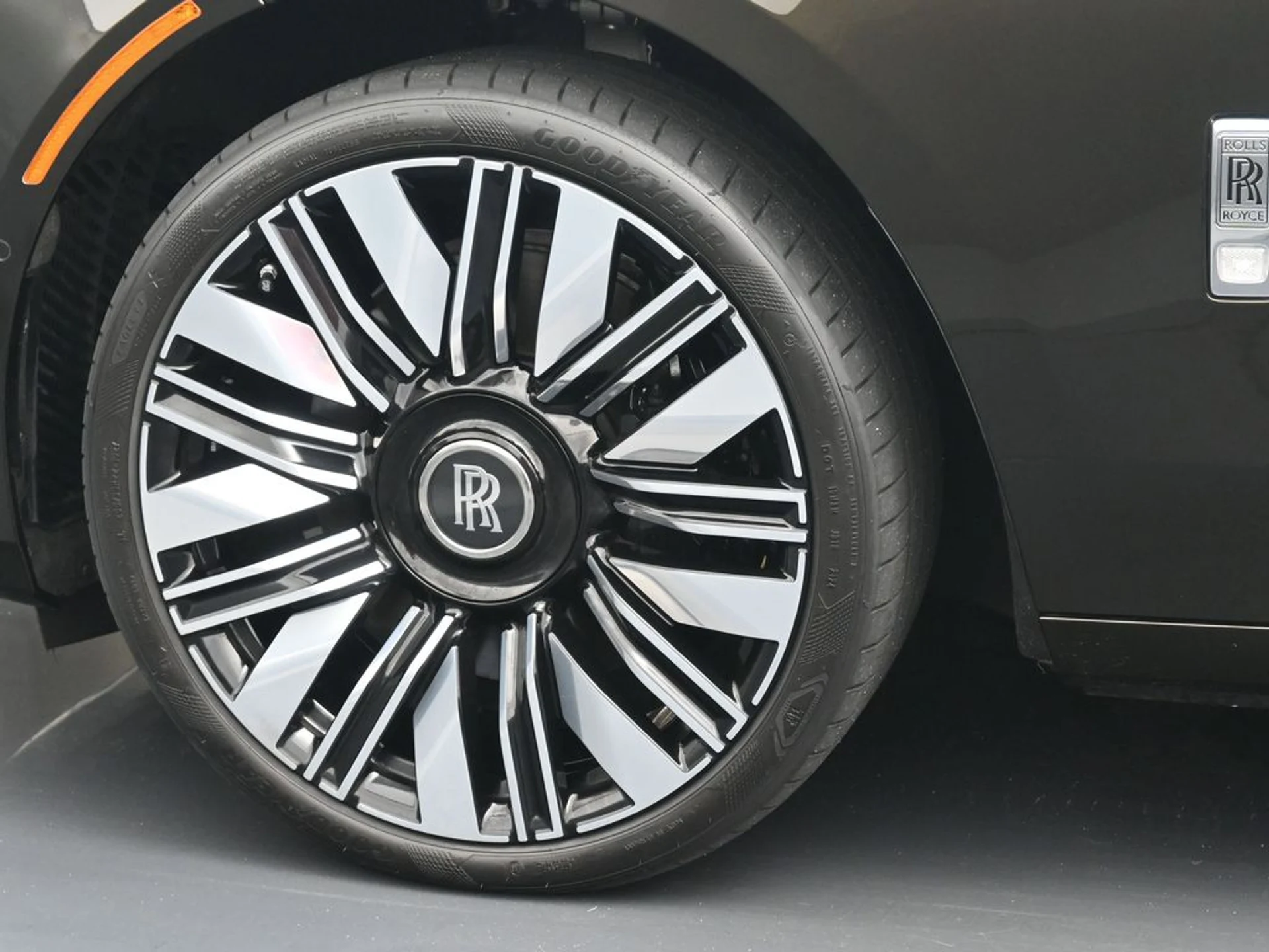 mph011_2399211901_ad0381cb38a7e6f6d02336cfb6847385x_e38a136997