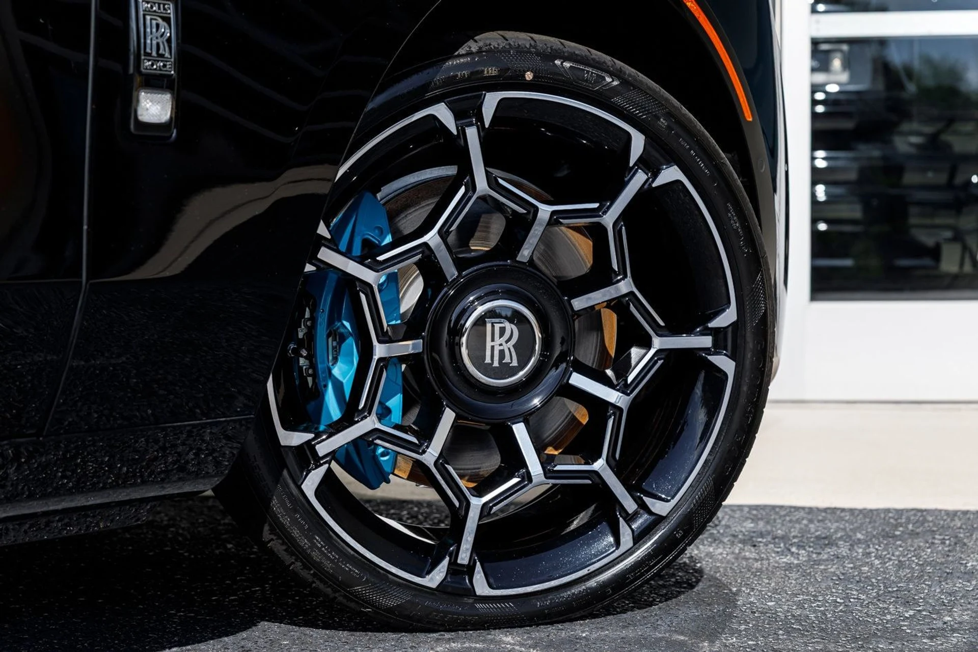 mph011_2401112432_4184c94262f89b25a7a809d23a92a6f1x_9d9916f10e