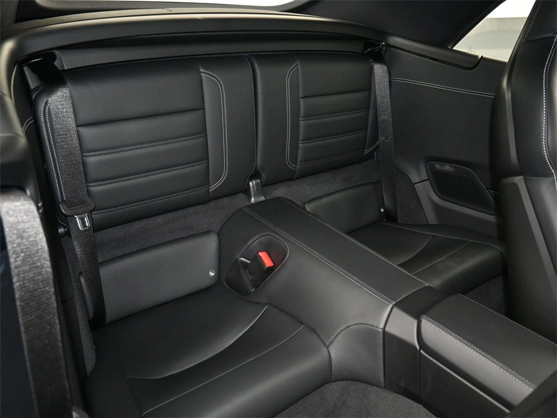 mph011_2404475148_a0d8362a43ef26df7900233e25c23e50_5dc99787d8