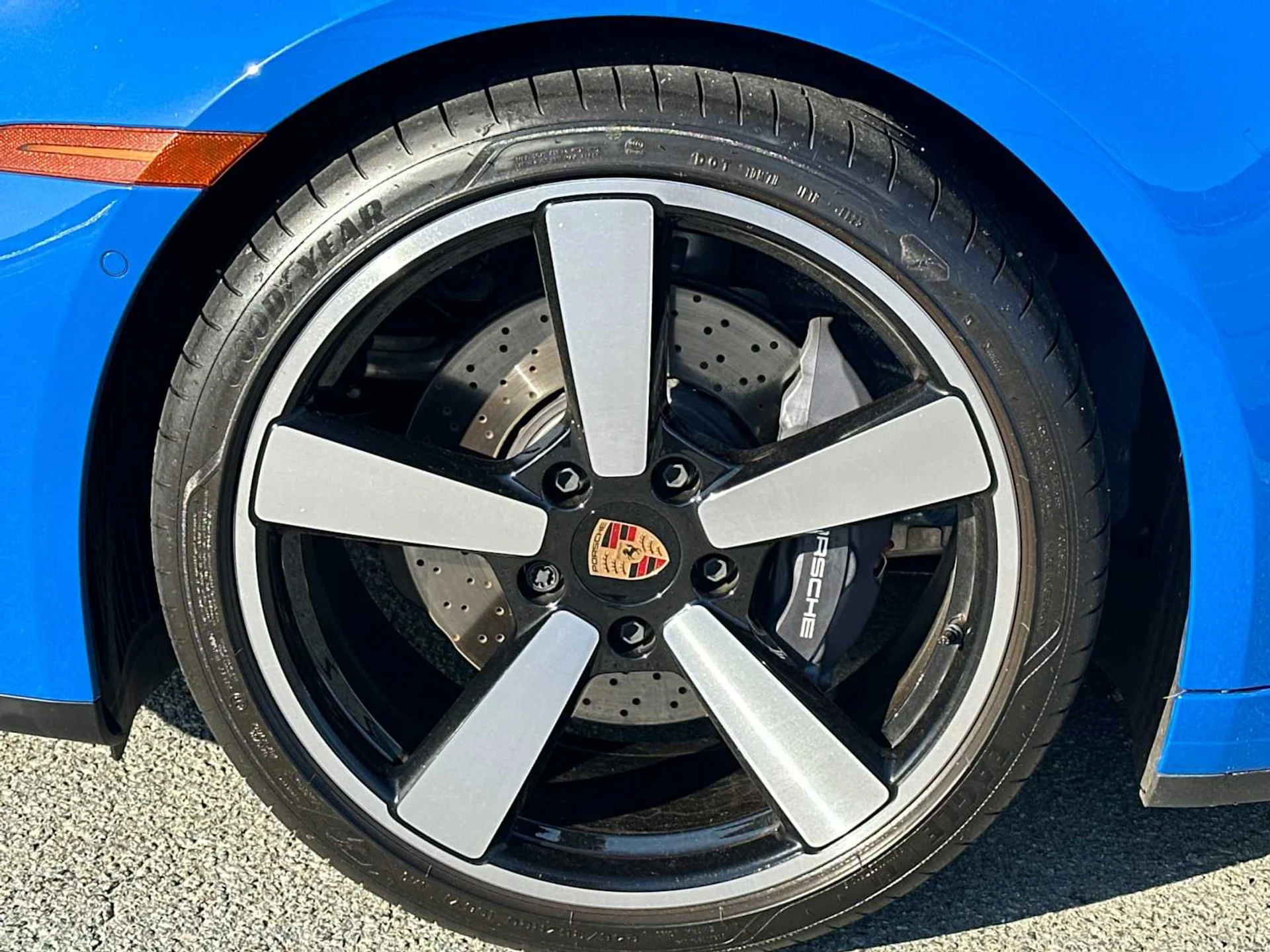 mph011_2407000816_0c18d5c15335d0beb4b2d01271e933d8x_e3018e10c6