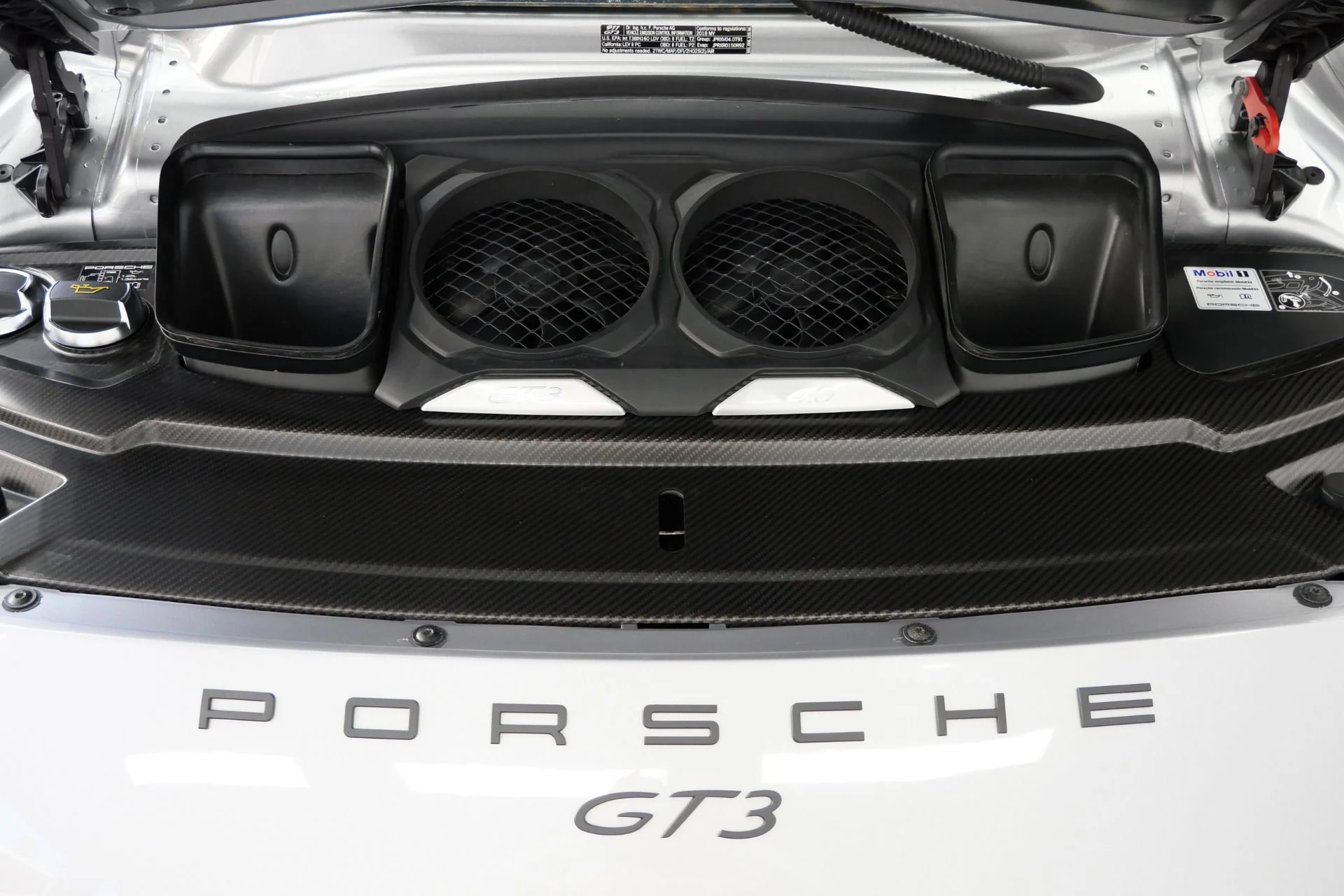 mph011_2413388241_Used_2018_Porsche_911_GT_3_6_Speed_Manual_Carbon_Buckets_Carbon_Brakes_1787849998_307dcd2382