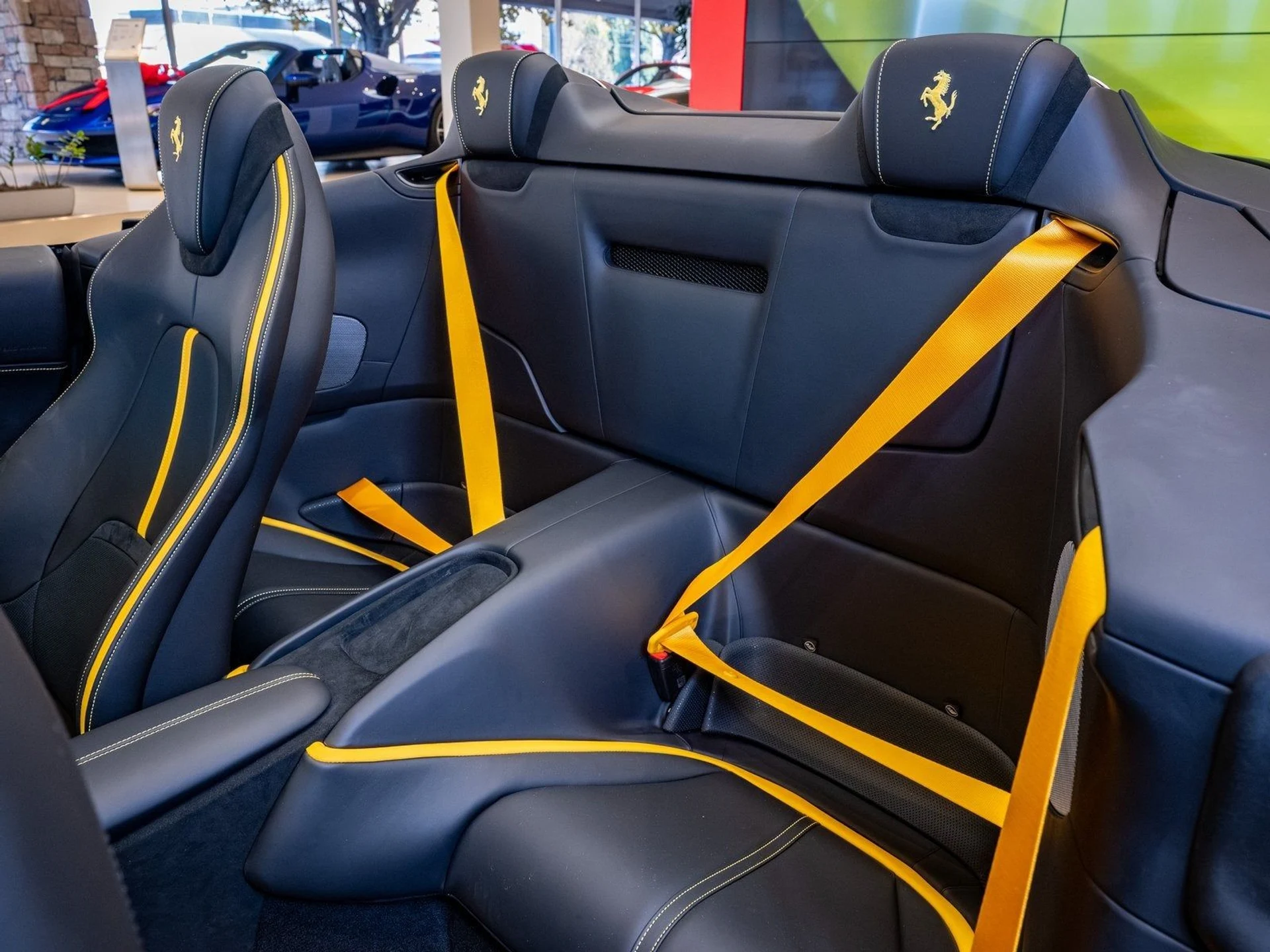 mph011_2414492407_12_28204cacd9