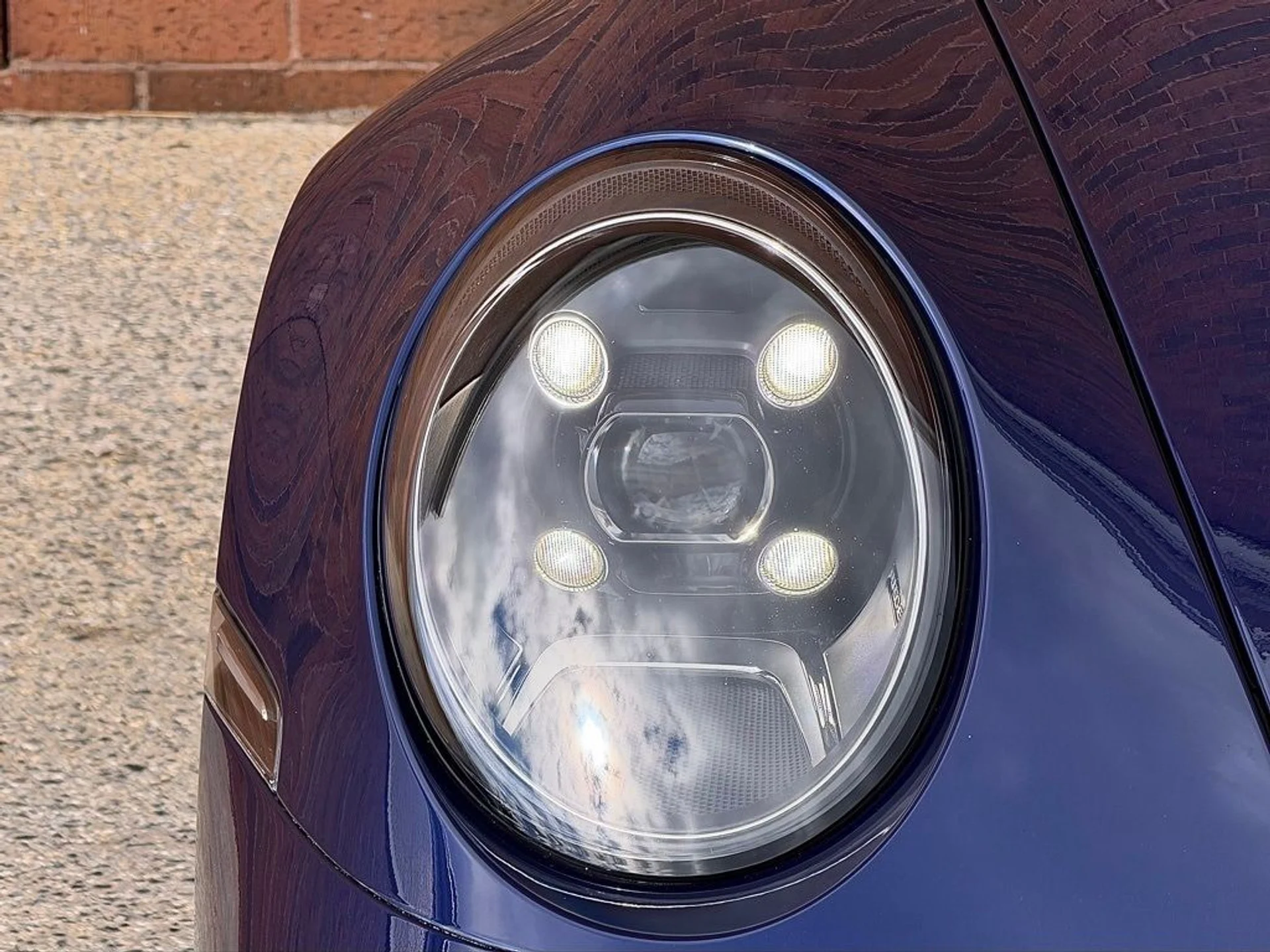 mph011_2420739883_abae177eb4a55fb1713a0f52fbb43d44x_edb98b6610