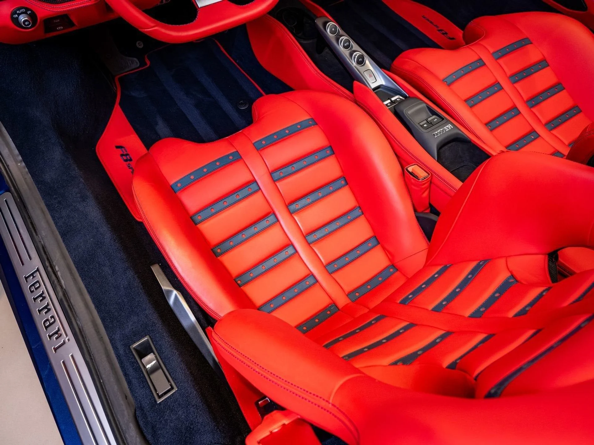 mph011_2421270699_12_31e9e278a1