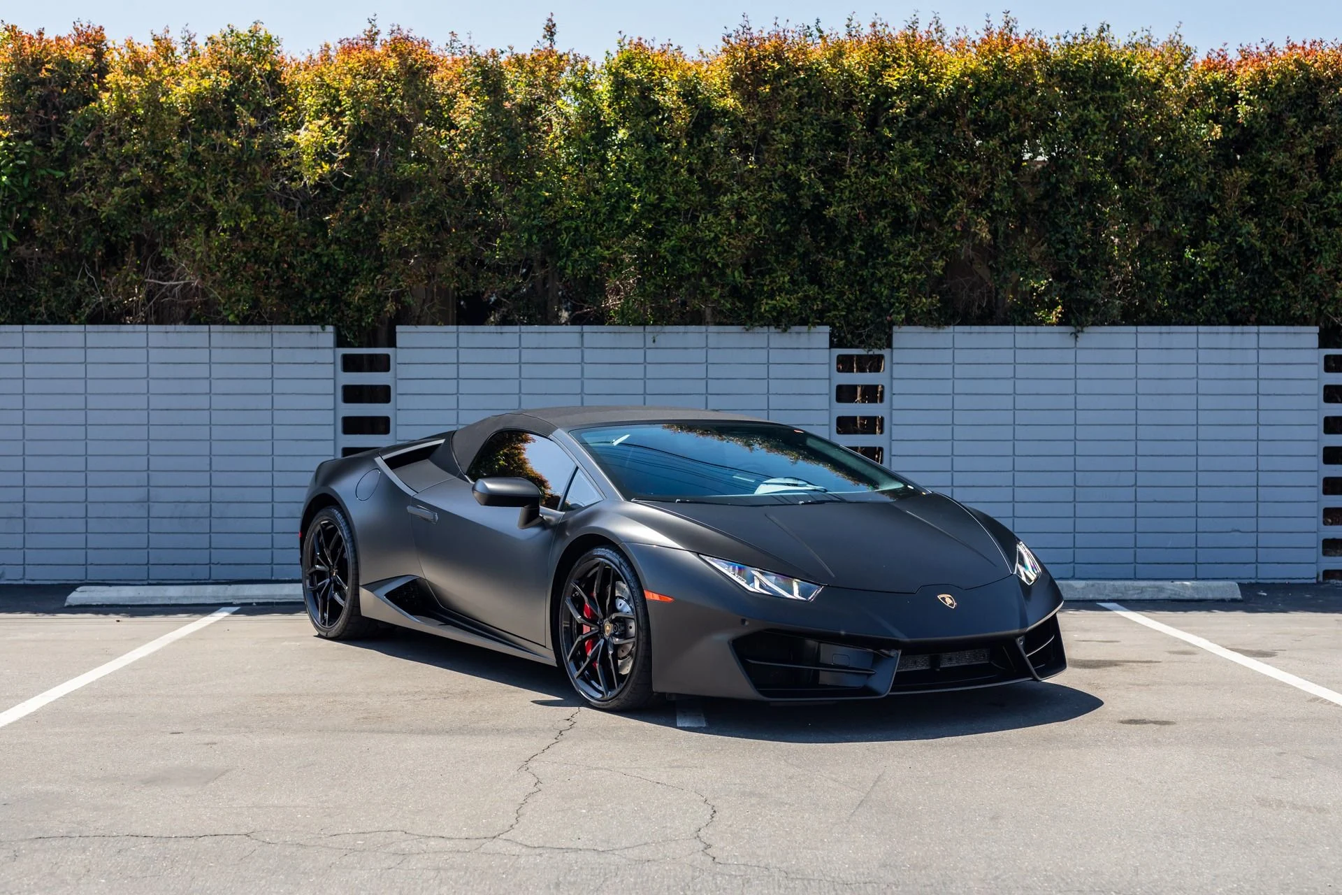 mph011_2424574405_Used_2018_Lamborghini_Huracan_LP_580_2_Spyder_1775682298_cf591814f1