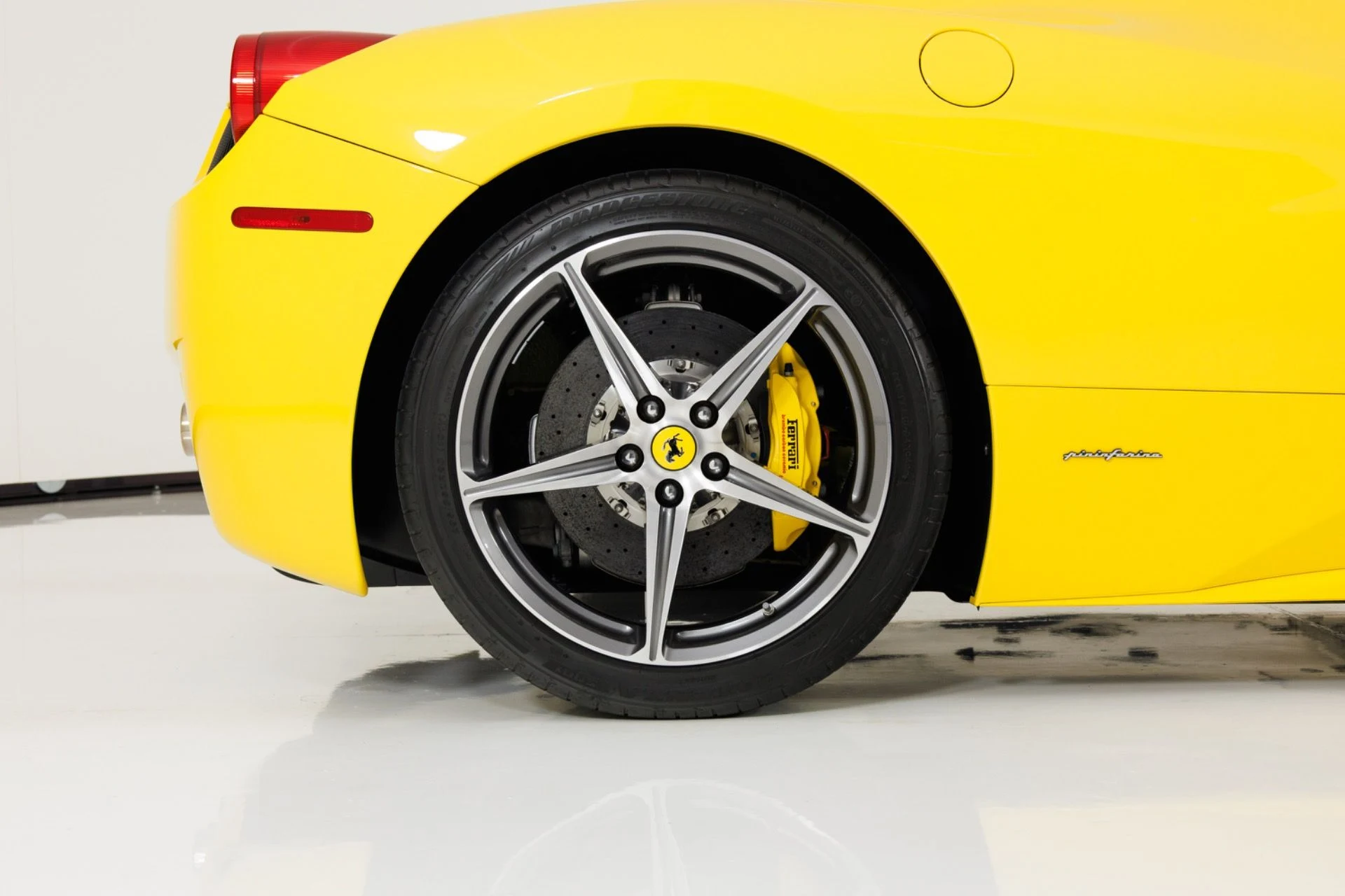 mph011_243328431_Used_2011_Ferrari_458_Italia_1779137262_f82eb30cea