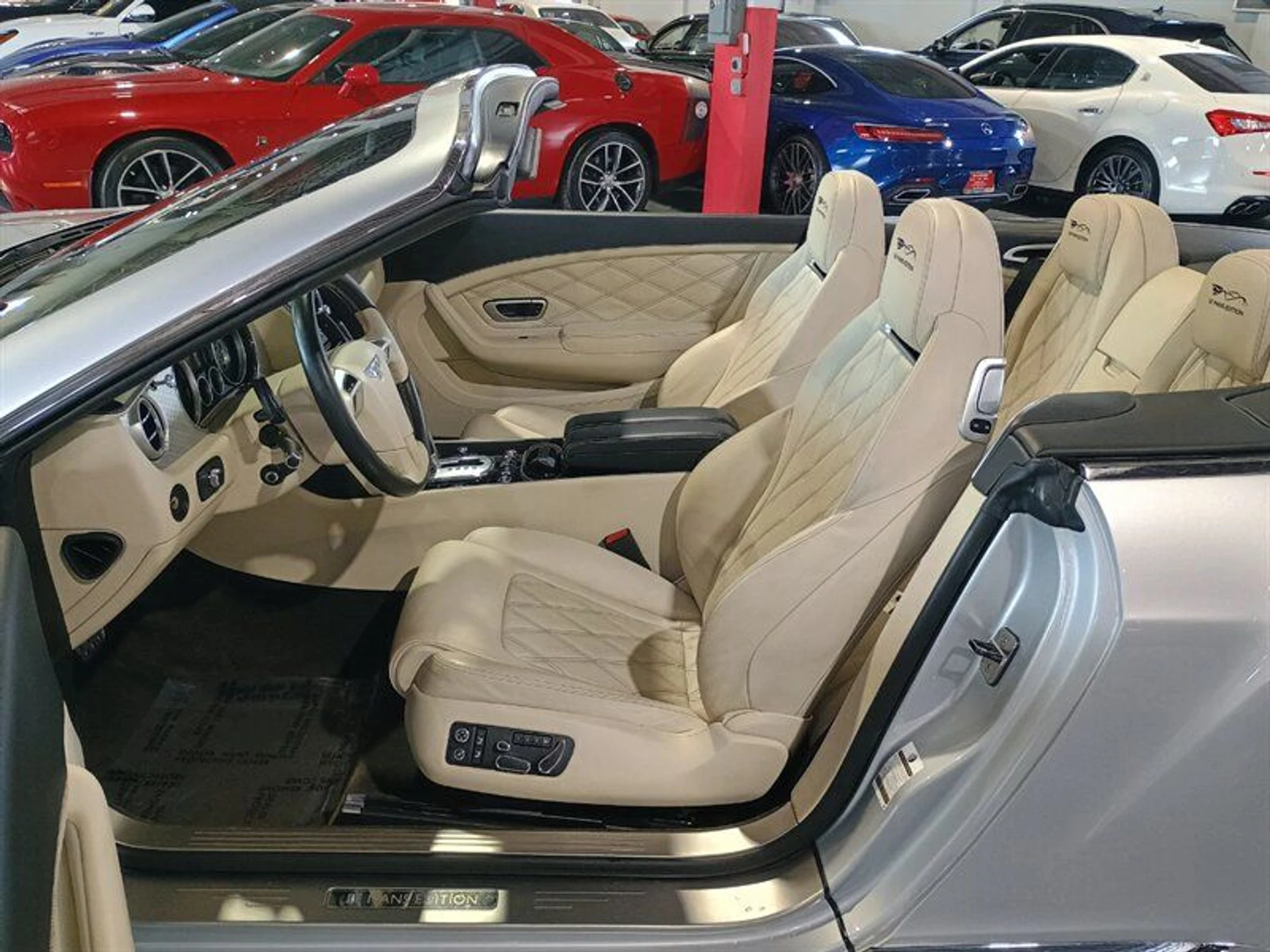 mph011_2434871233_8461486989_800_80a873ff78